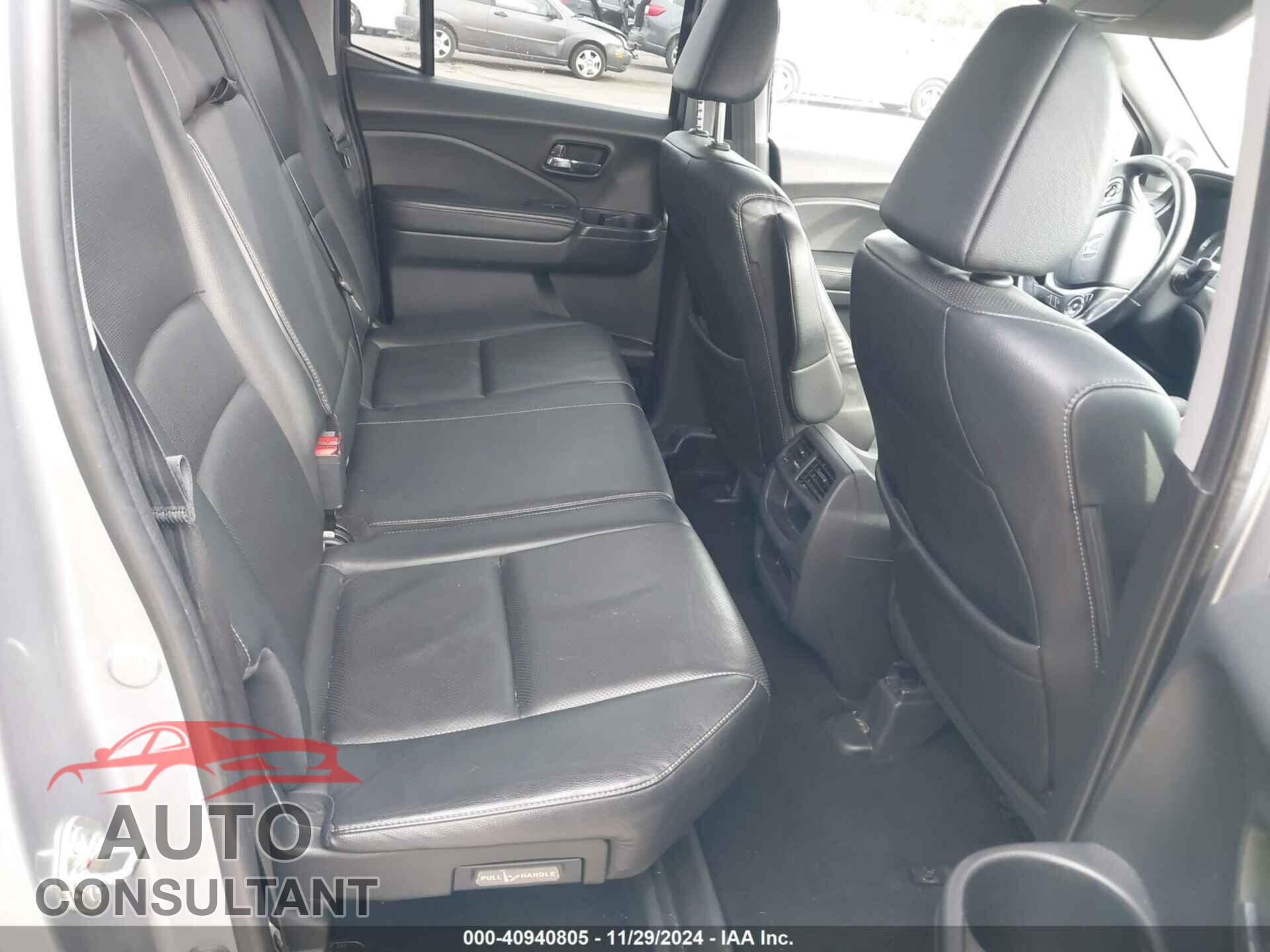 HONDA RIDGELINE 2017 - 5FPYK2F59HB001552