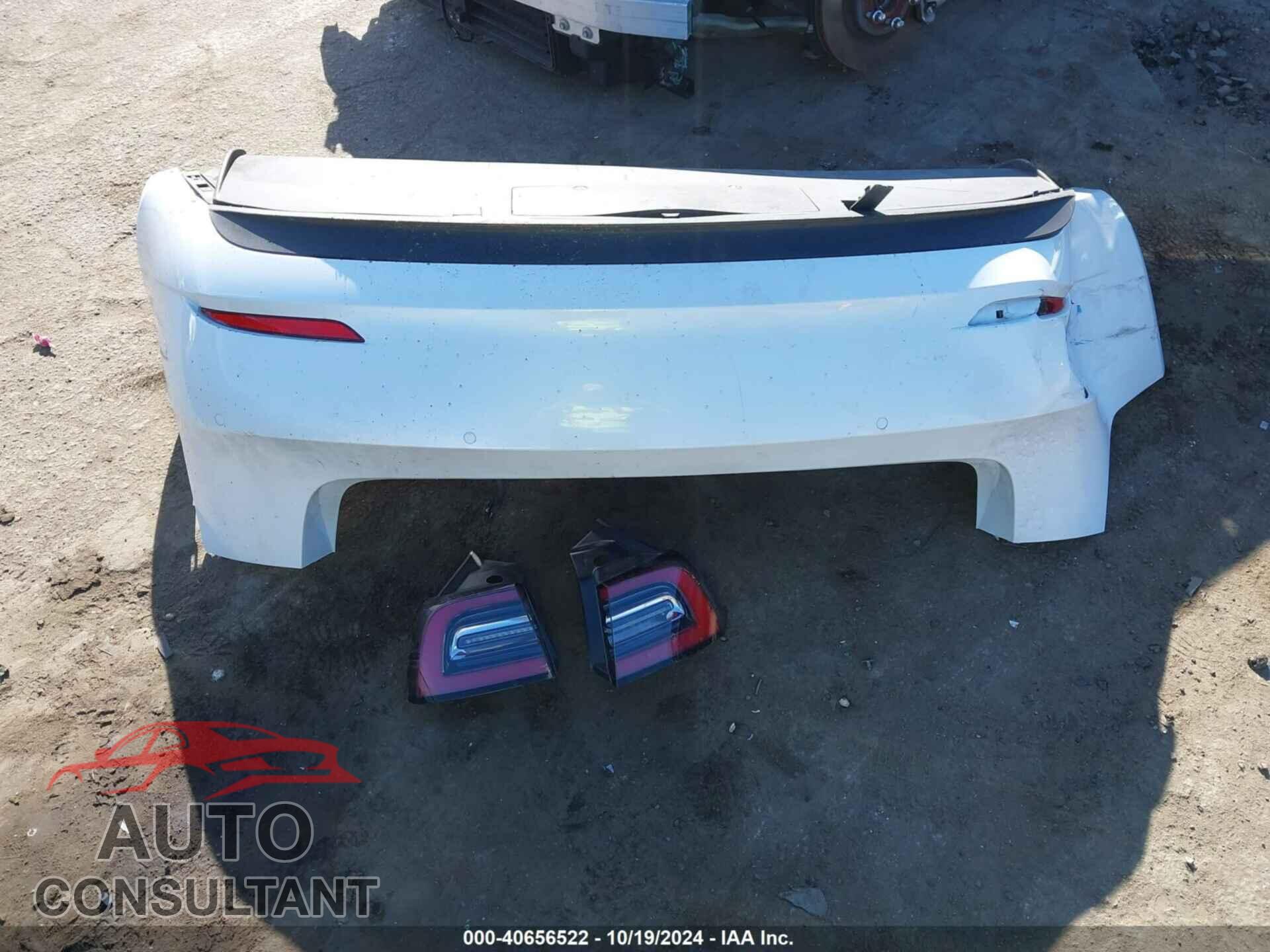 TESLA MODEL 3 2021 - 5YJ3E1EC0MF001616