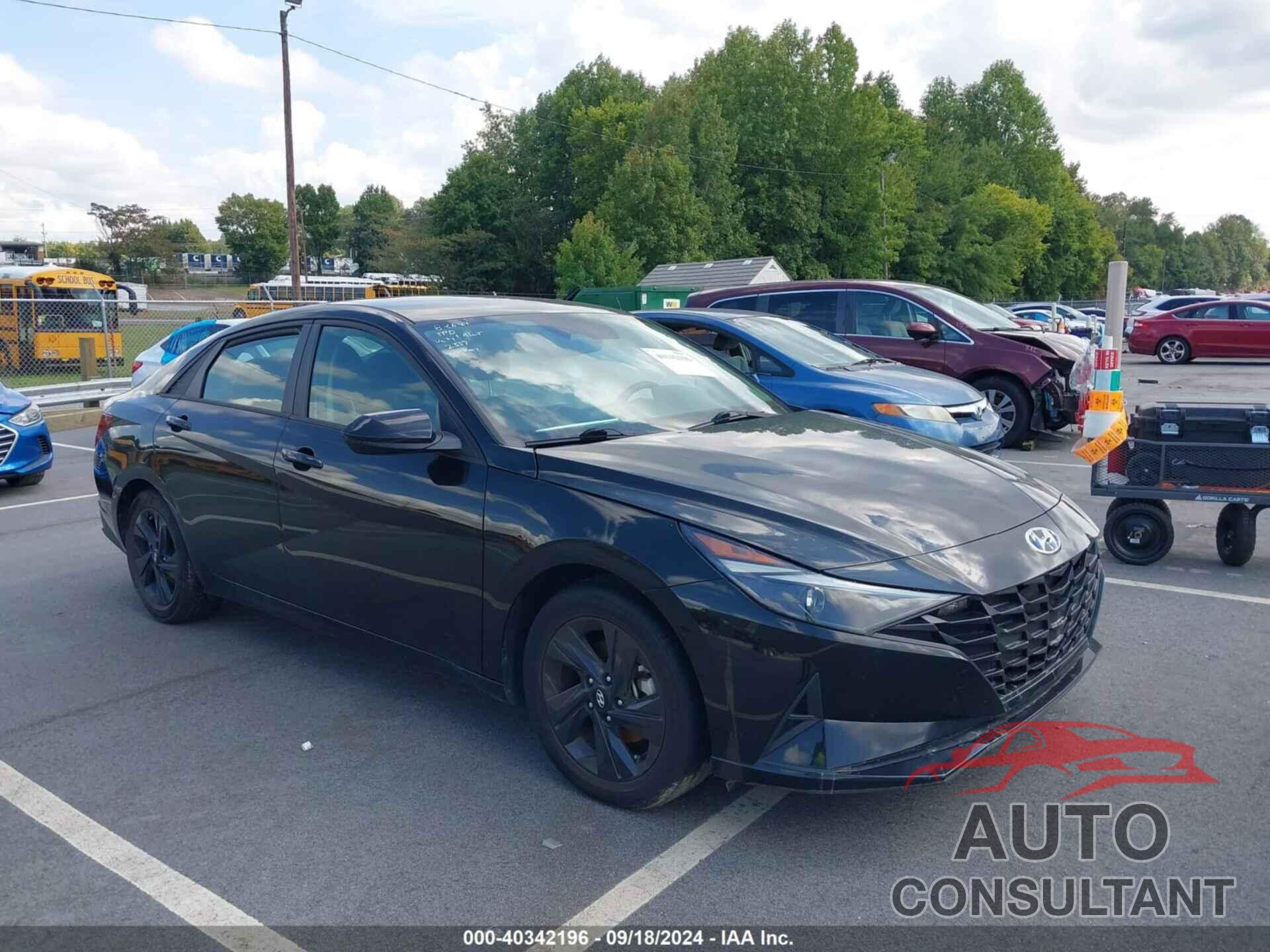 HYUNDAI ELANTRA 2021 - KMHLM4AG3MU142339