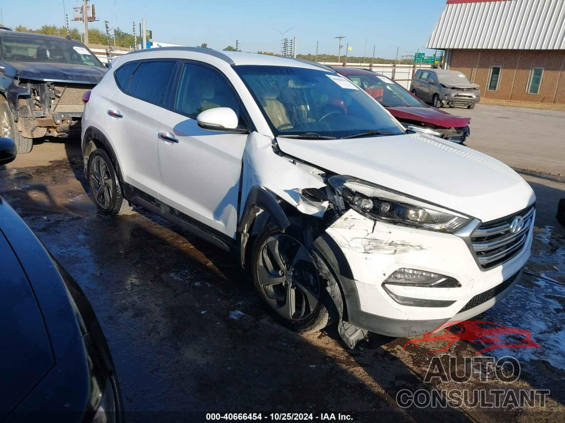 HYUNDAI TUCSON 2017 - KM8J3CA24HU323478