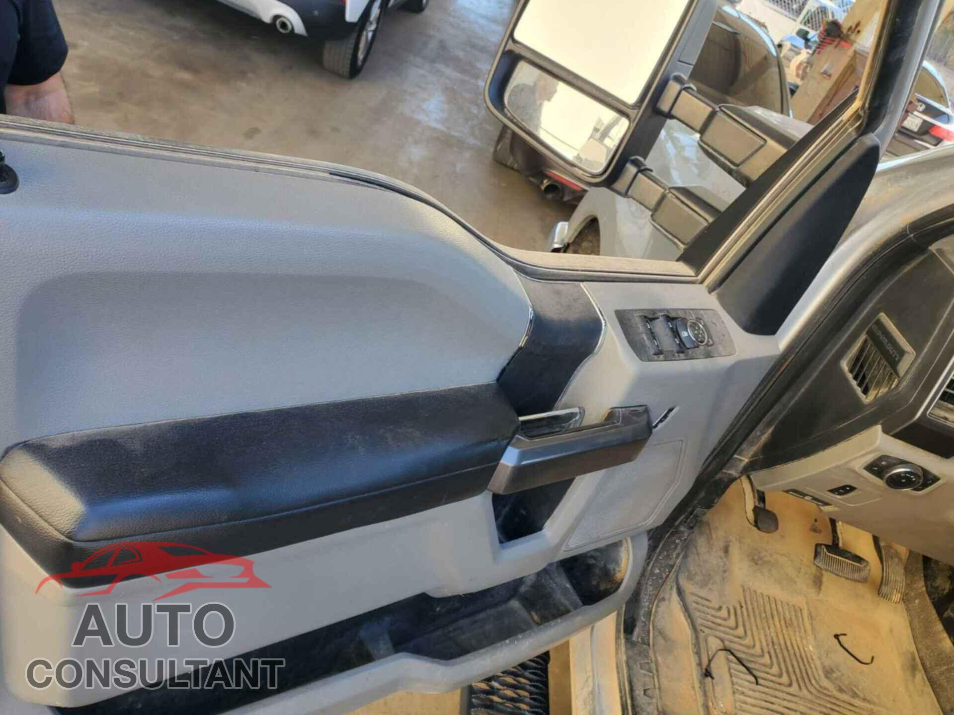 FORD F250 2019 - 1FT7X2B69KEE57046