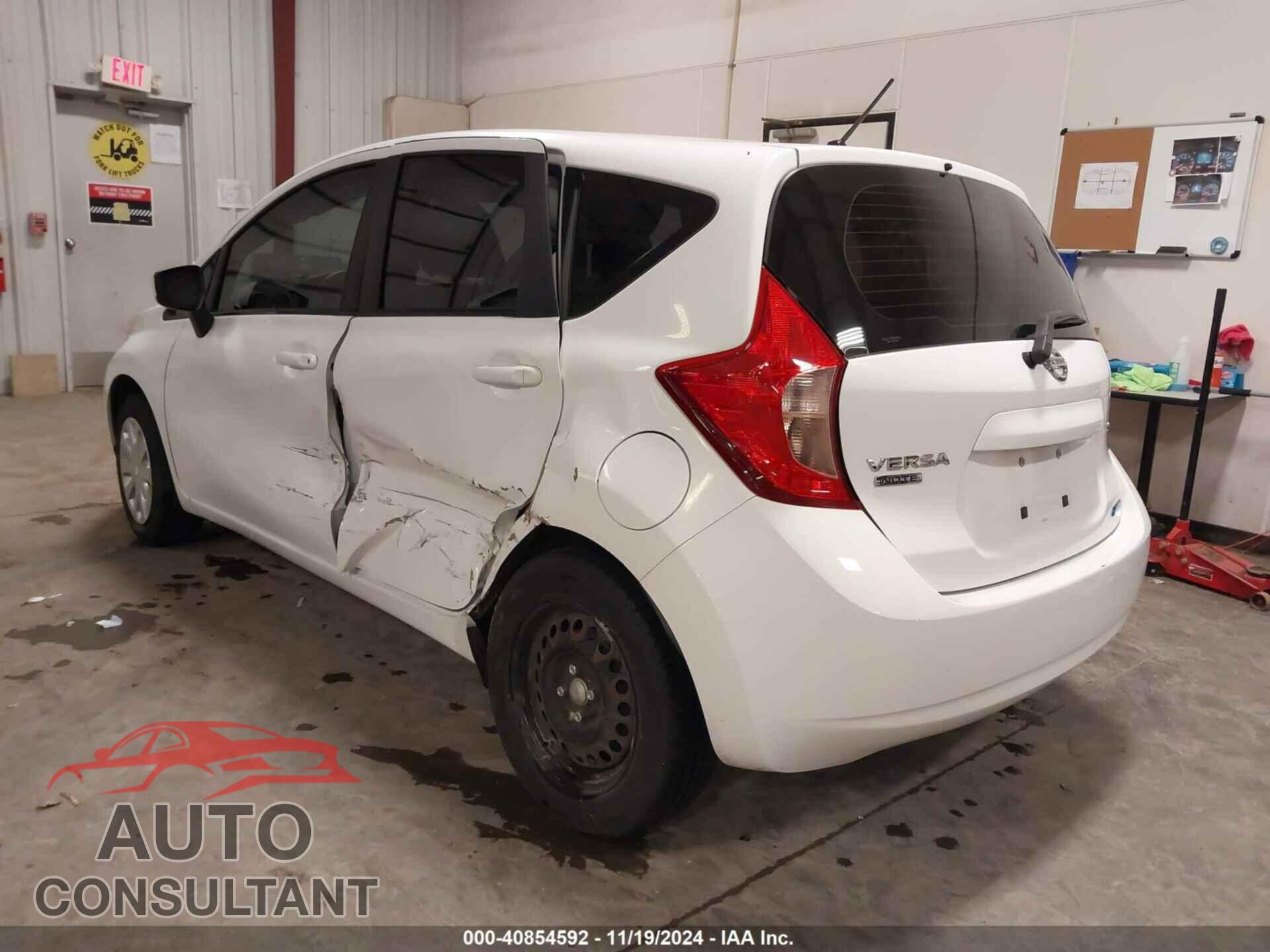 NISSAN VERSA NOTE 2015 - 3N1CE2CP3FL448279