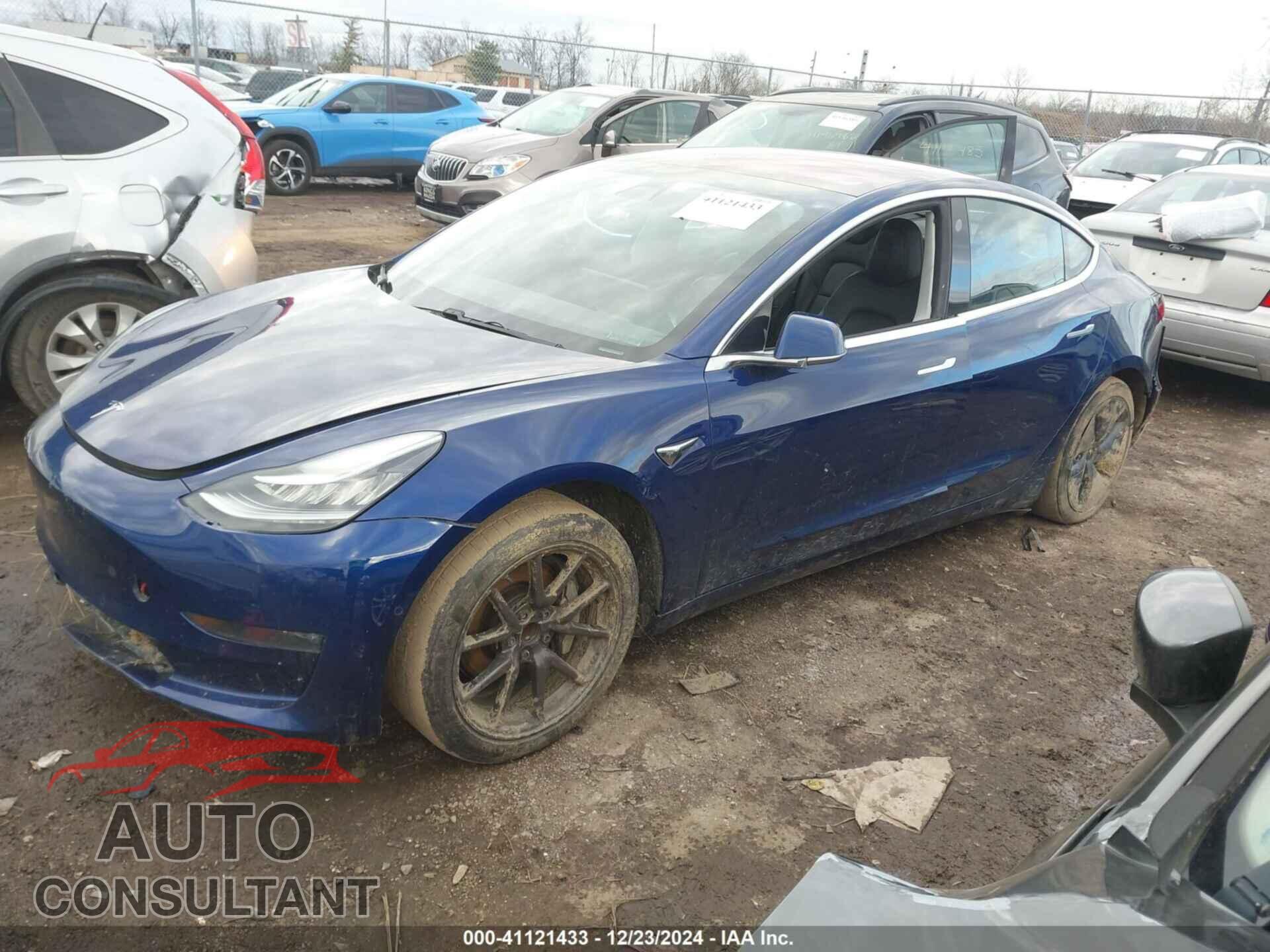TESLA MODEL 3 2018 - 5YJ3E1EA7JF019380