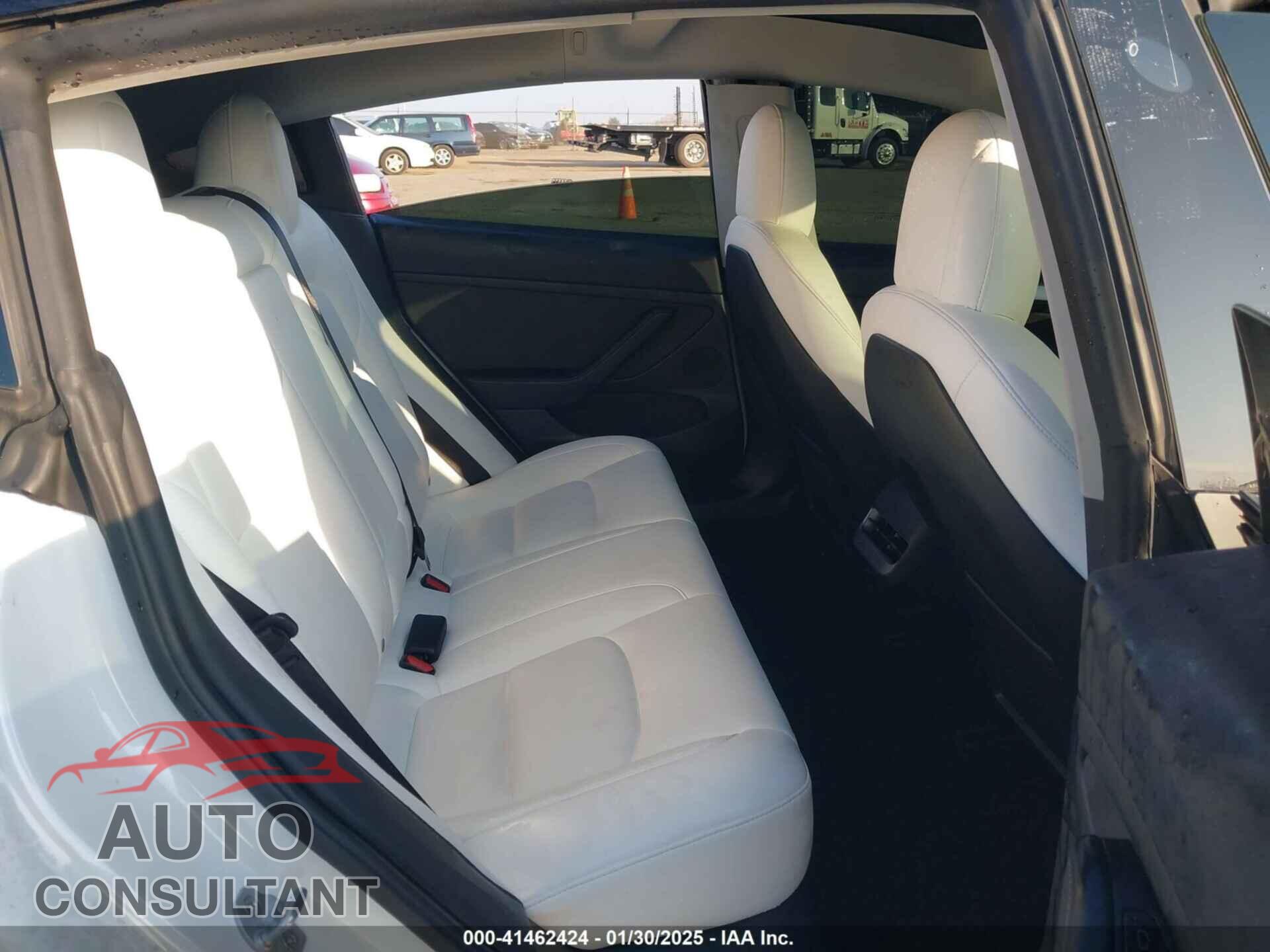 TESLA MODEL 3 2022 - 5YJ3E1EB4NF230843
