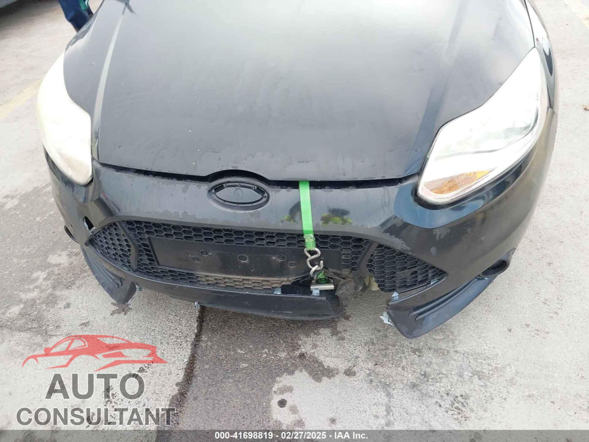 FORD FOCUS 2012 - 1FAHP3M2XCL410146