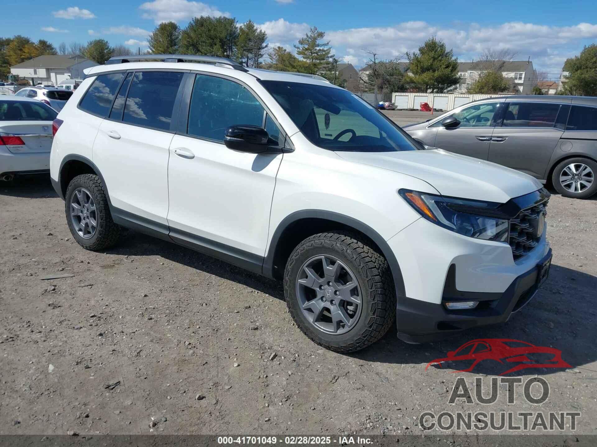 HONDA PASSPORT 2024 - 5FNYF8H69RB016415