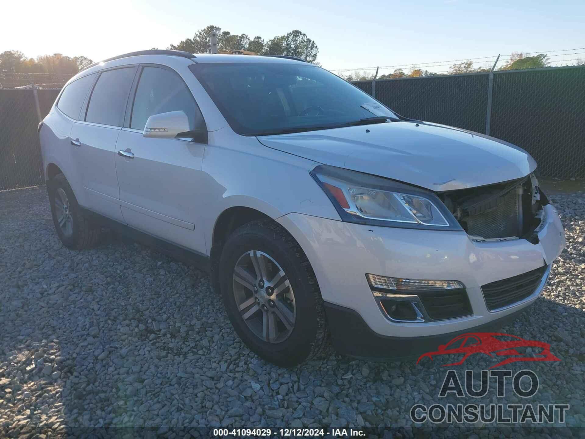 CHEVROLET TRAVERSE 2017 - 1GNKRHKDXHJ151244