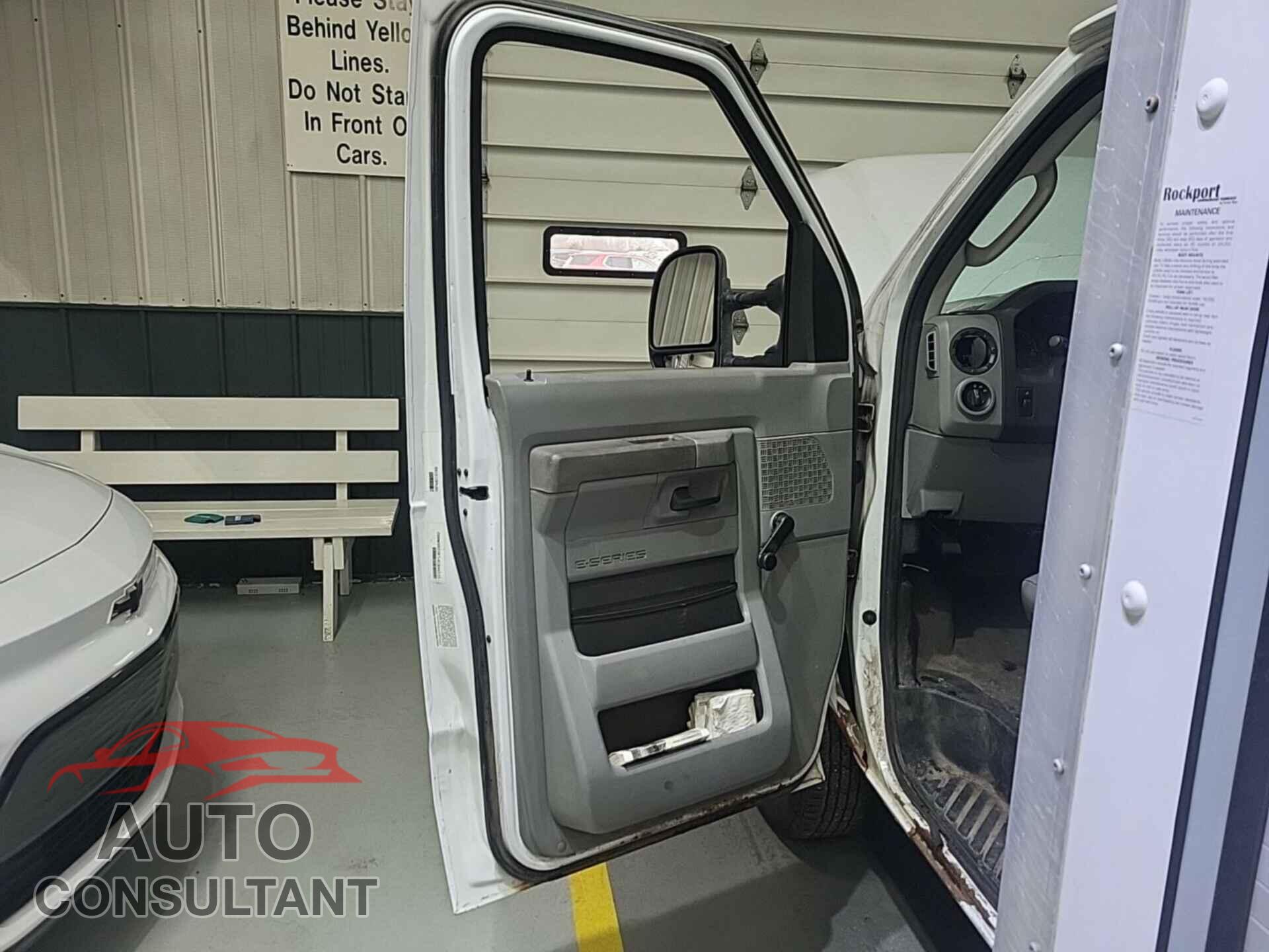 FORD ECONOLINE 2014 - 1FDWE3FL8EDB09882