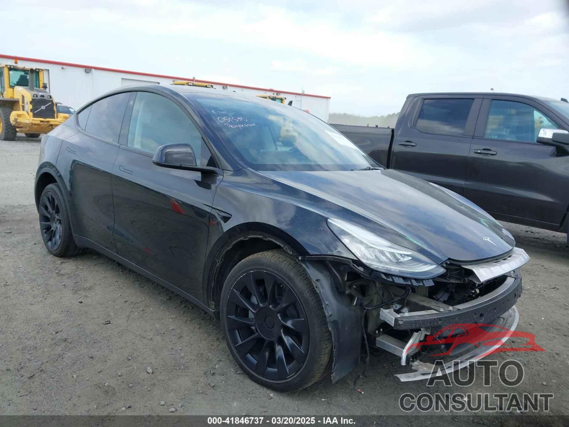 TESLA MODEL Y 2023 - 7SAYGDEE9PA051535