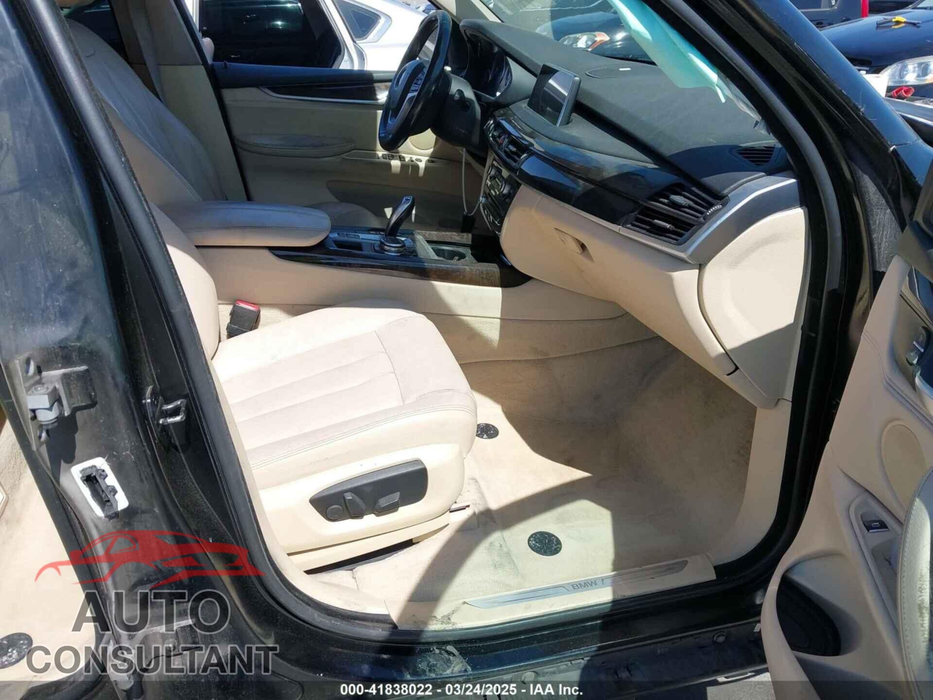 BMW X5 2014 - 5UXKR2C51E0C00492