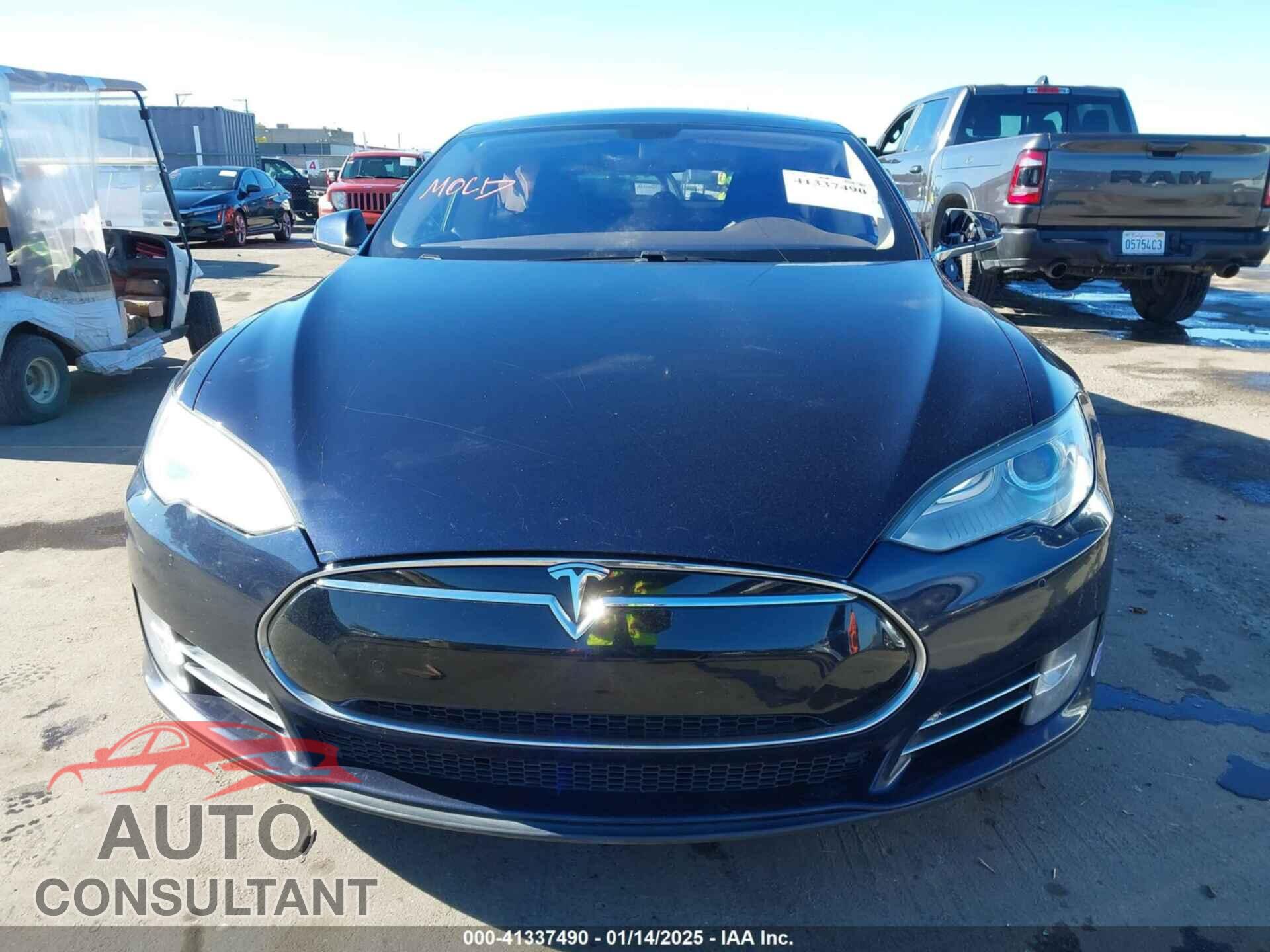 TESLA MODEL S 2013 - 5YJSA1CN5DFP23692