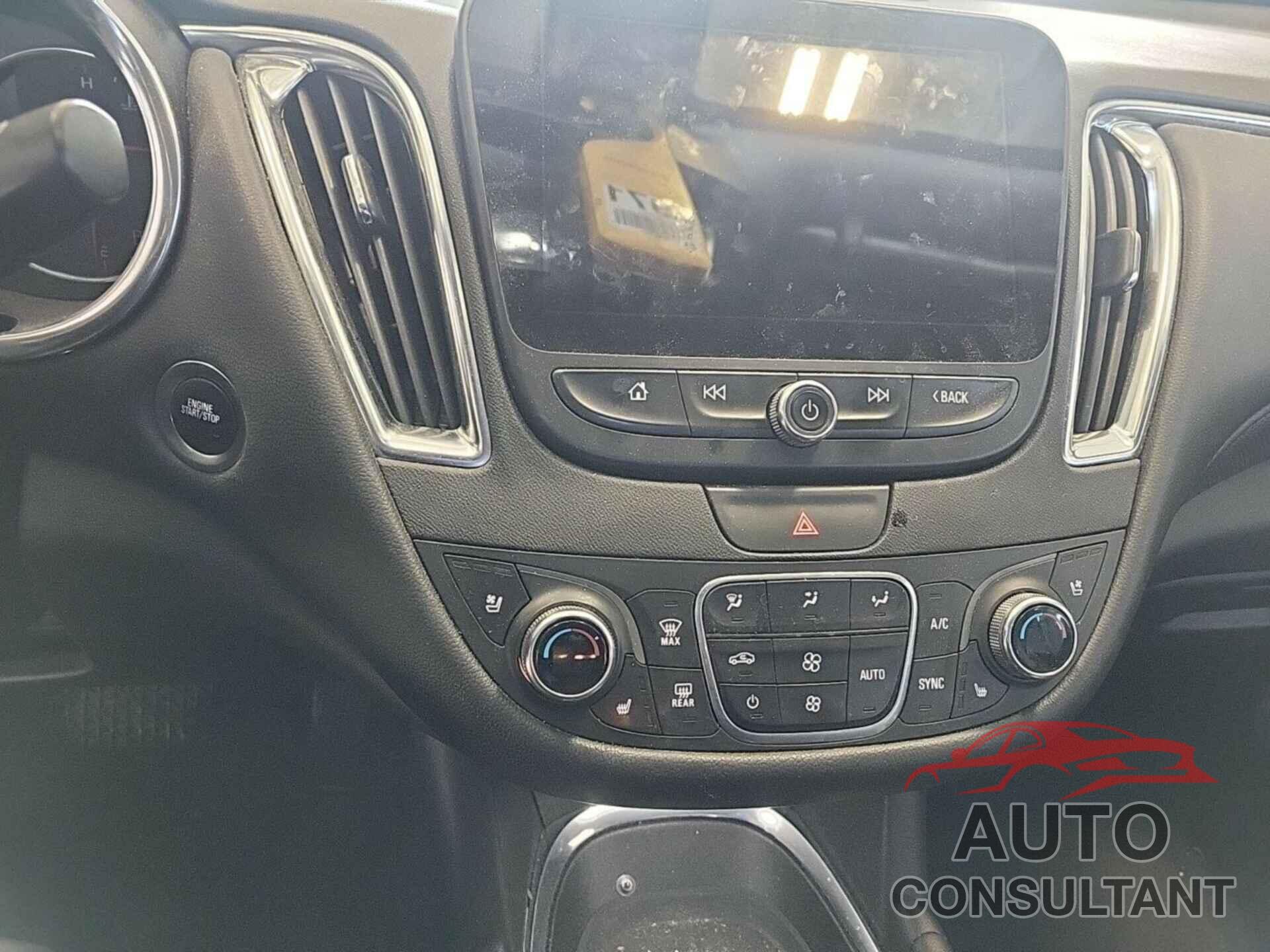 CHEVROLET MALIBU 2022 - 1G1ZE5SX7NF148501