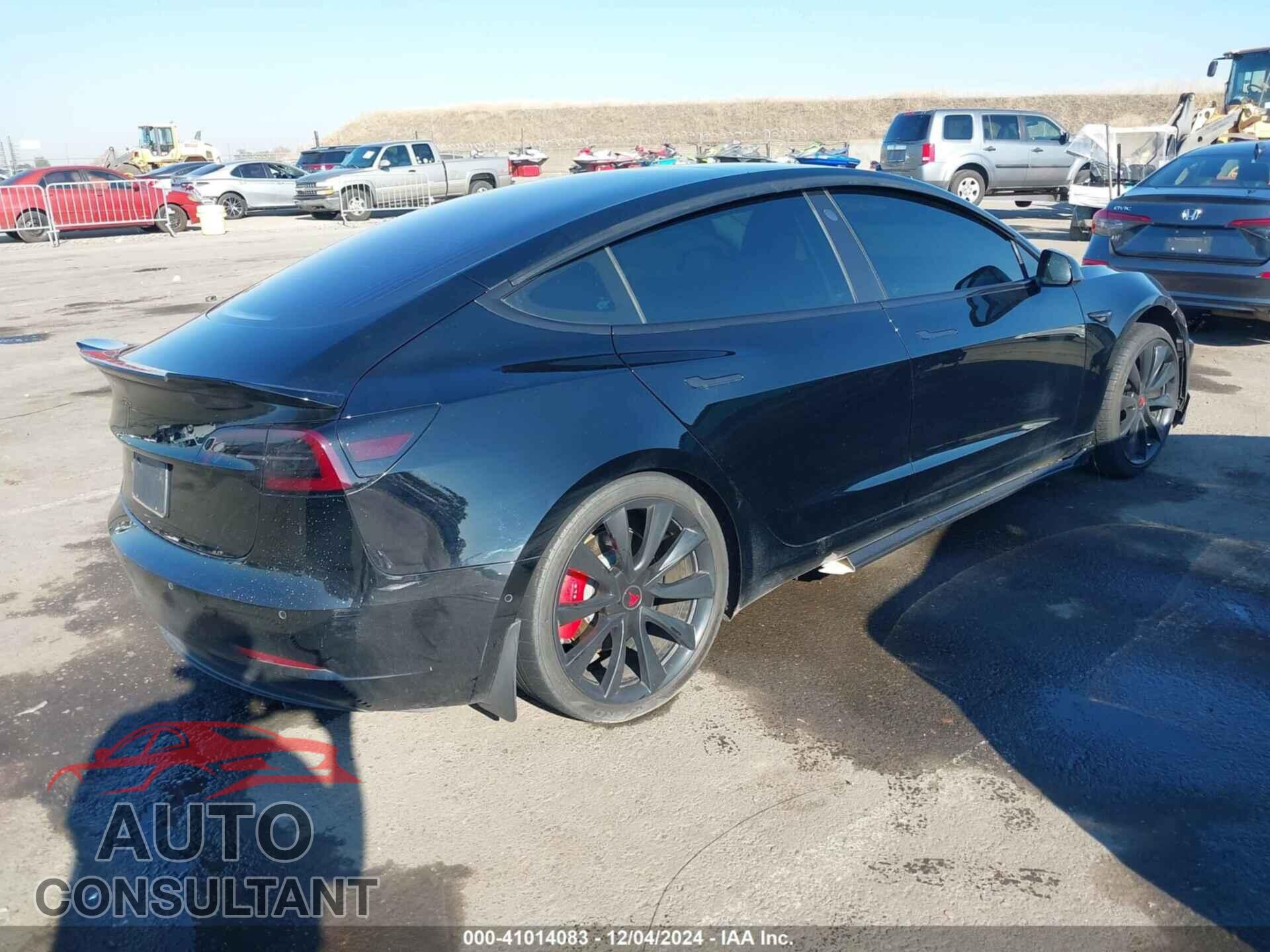 TESLA MODEL 3 2019 - 5YJ3E1EB3KF237701