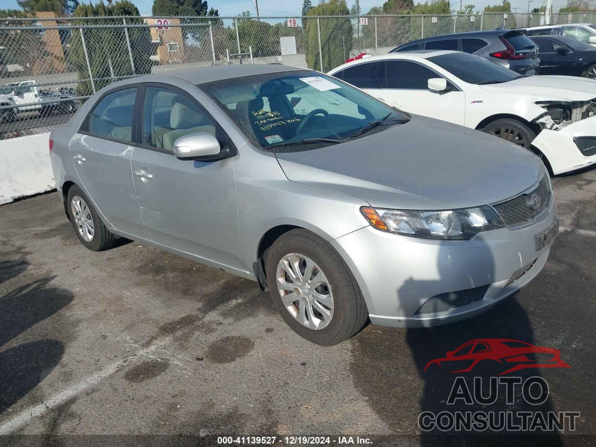 KIA FORTE 2010 - KNAFU4A28A5816428