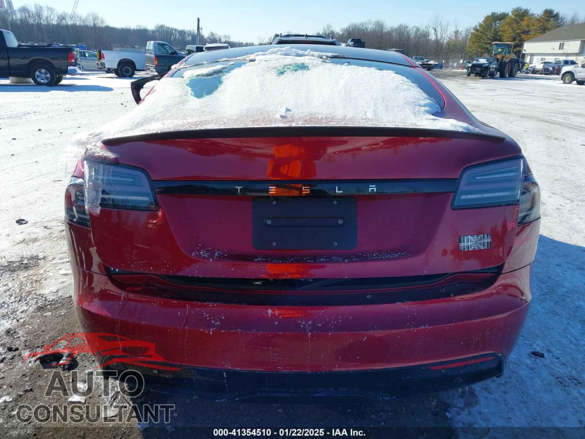 TESLA MODEL S 2024 - 5YJSA1E63RF539252