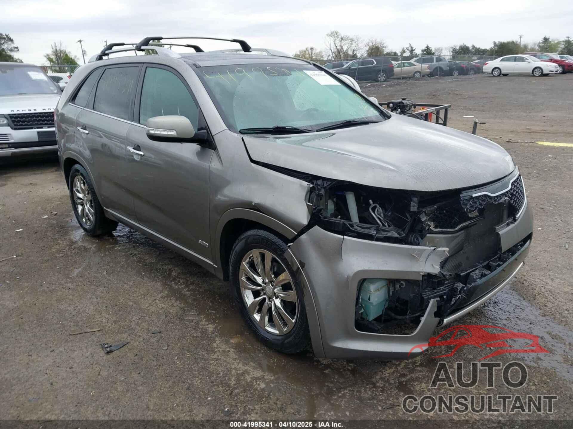 KIA SORENTO 2013 - 5XYKWDA28DG353133