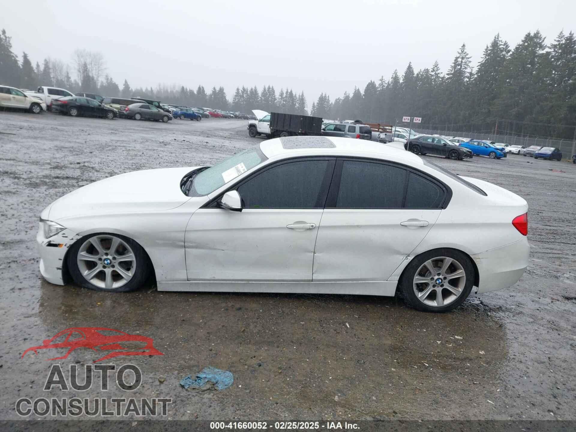 BMW 320I 2013 - WBA3C3C58DF811364