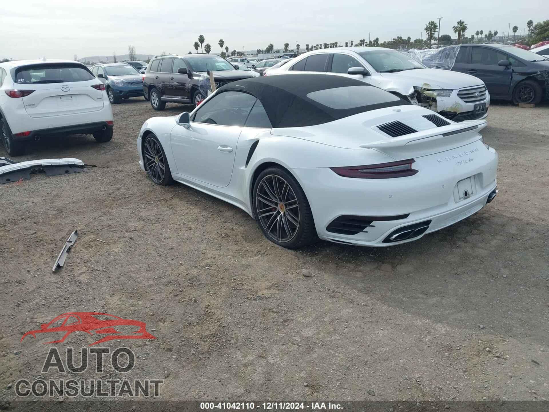 PORSCHE 911 2017 - WP0CD2A97HS178787