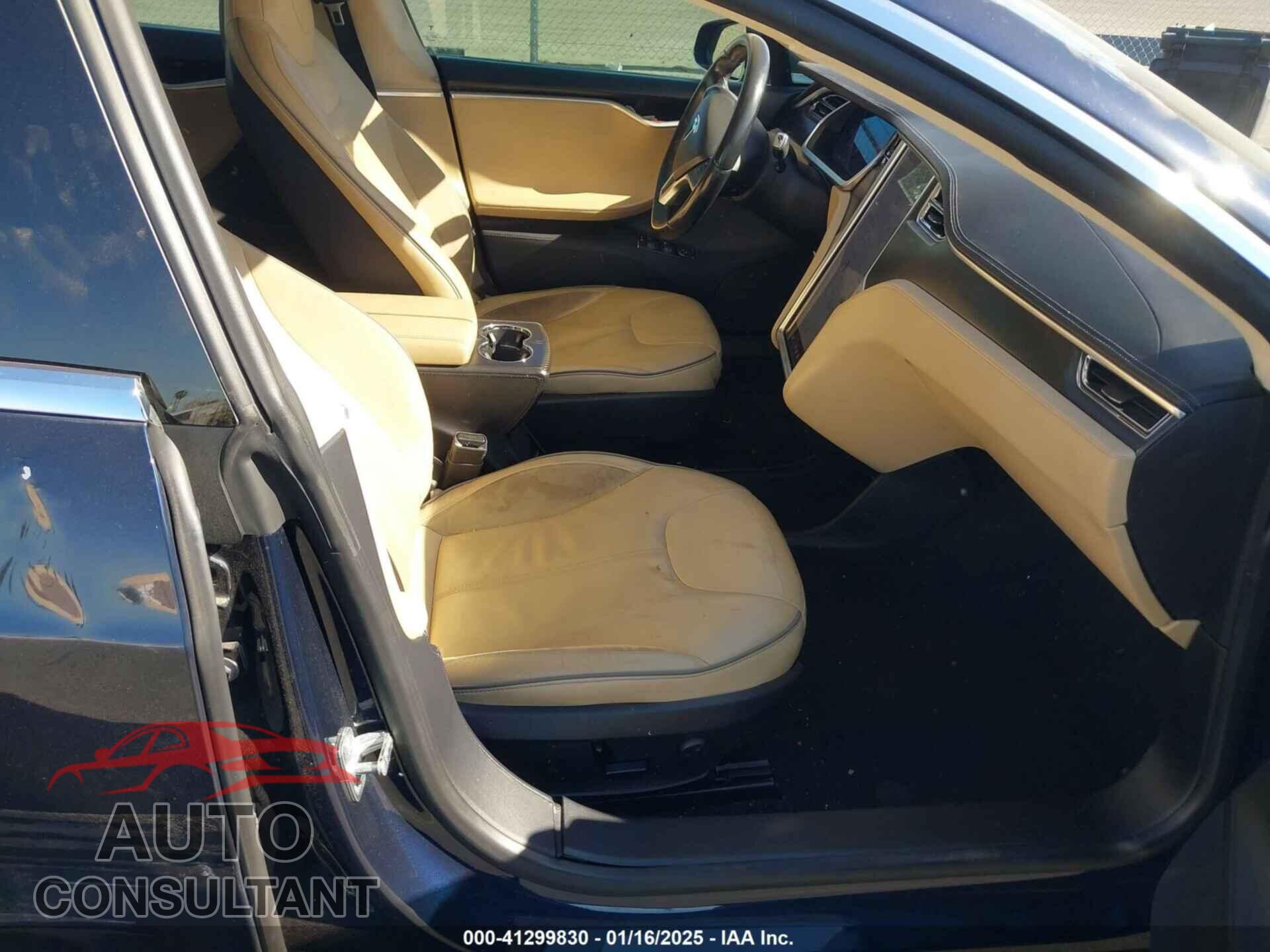 TESLA MODEL S 2013 - 5YJSA1DP9DFP04627