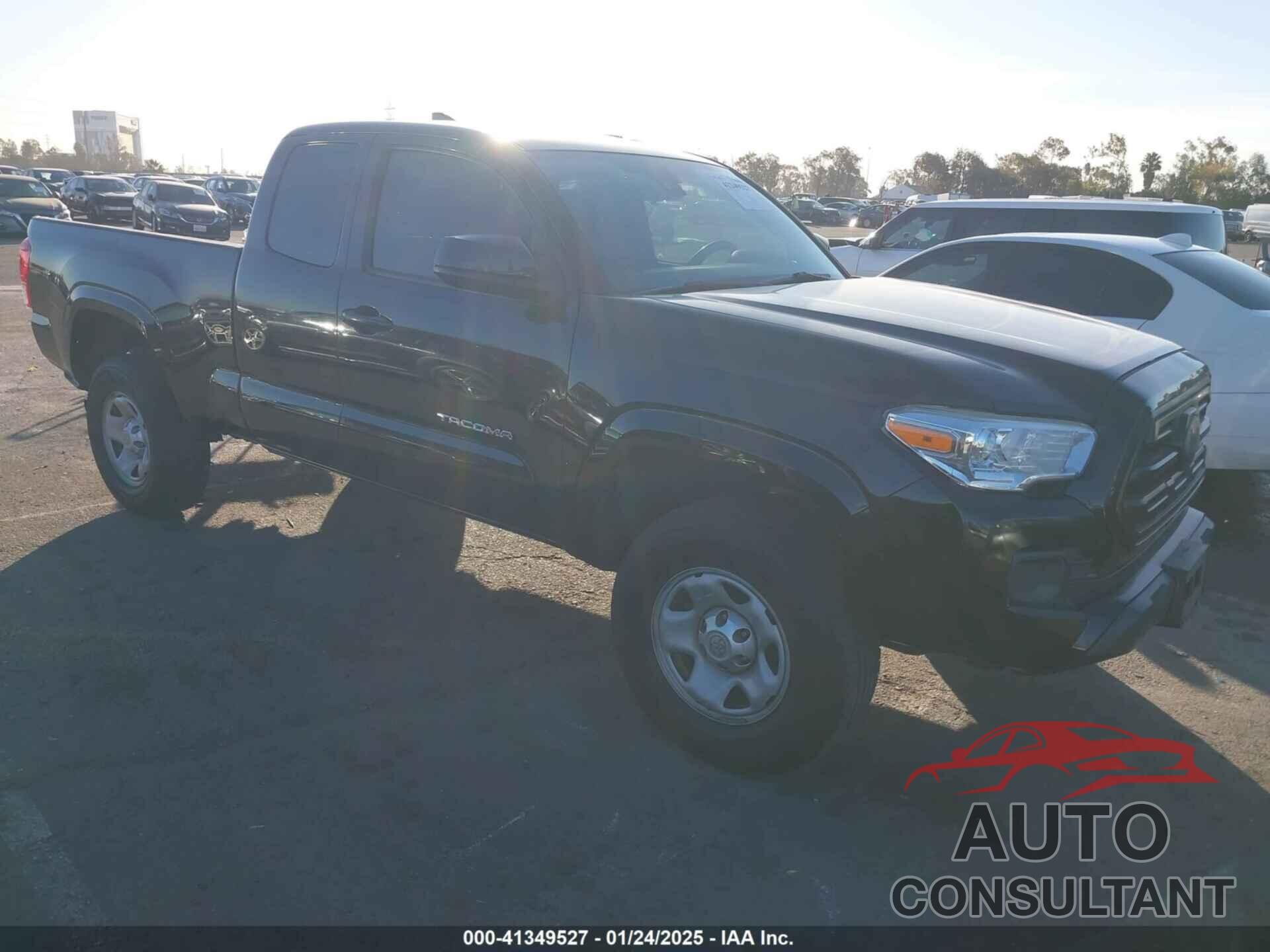 TOYOTA TACOMA 2018 - 5TFRX5GN3JX104511