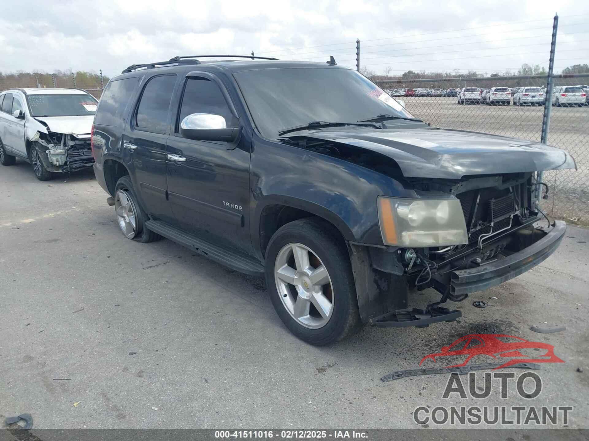CHEVROLET TAHOE 2011 - 1GNSCBE04BR319167