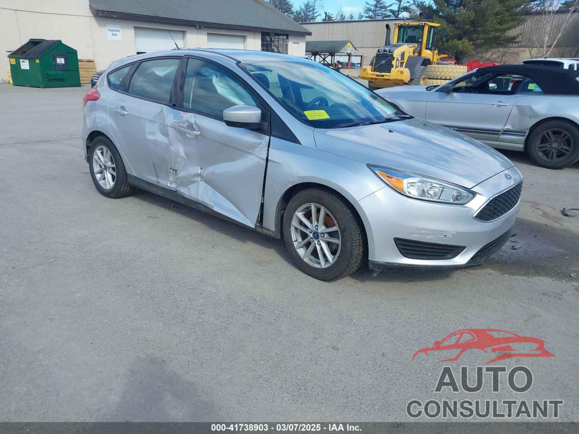 FORD FOCUS 2018 - 1FADP3K28JL254252