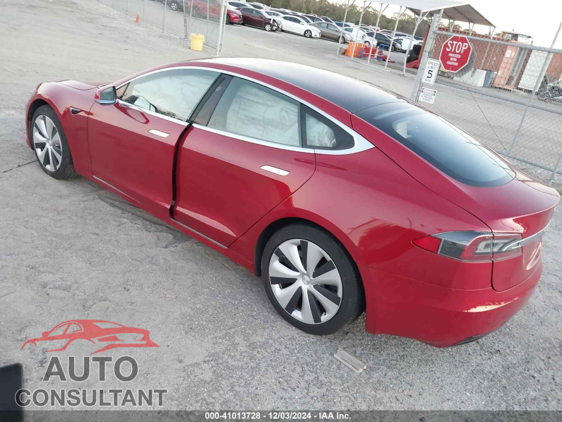 TESLA MODEL S 2020 - 5YJSA1E26LF390856