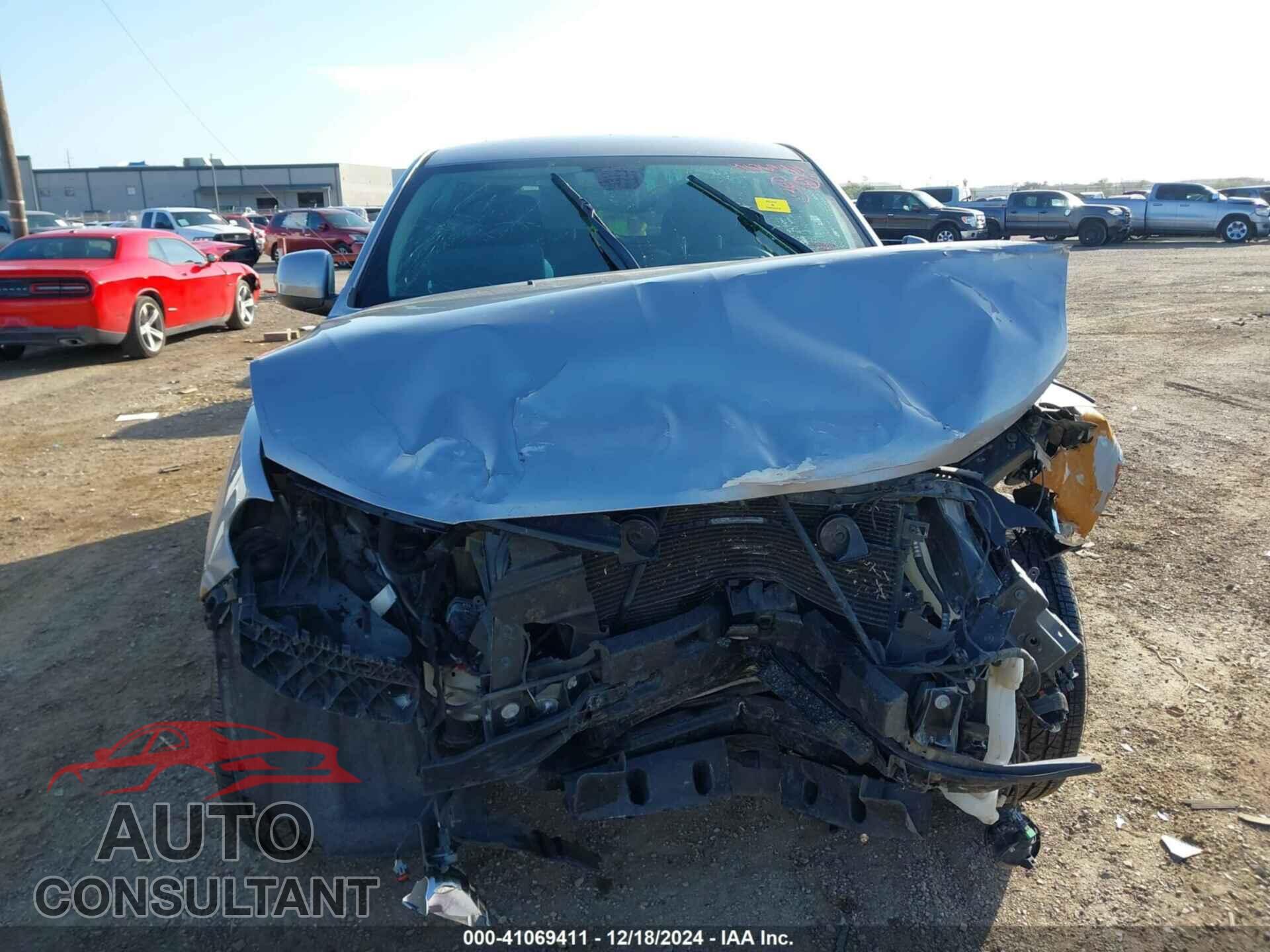 DODGE DURANGO SXT 2018 - 1C4RDHAG5JC448000
