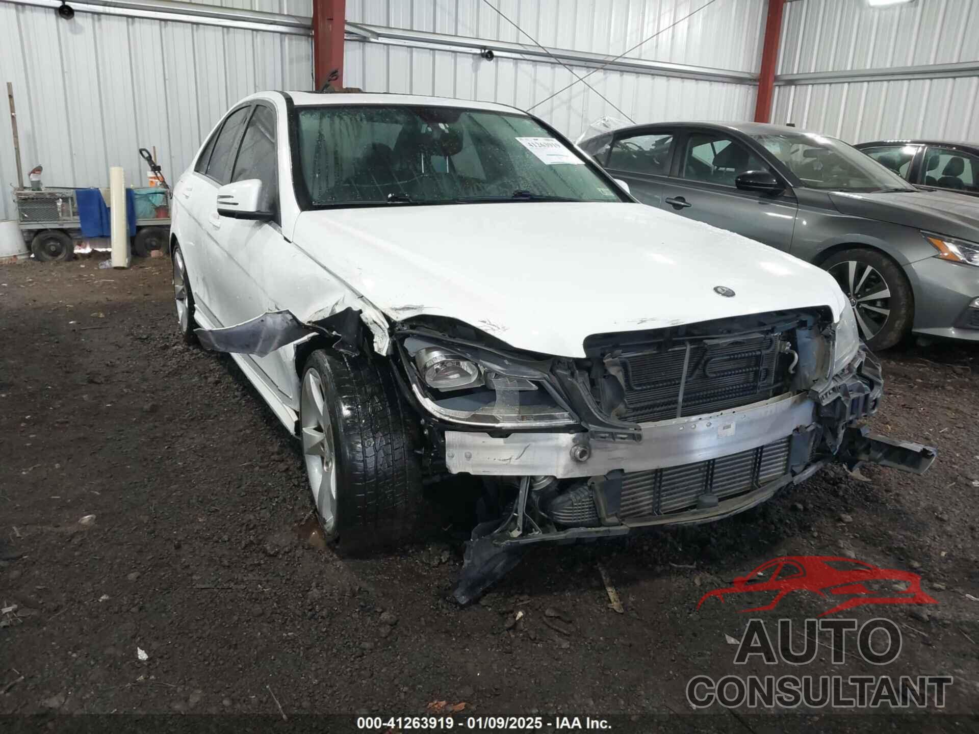 MERCEDES-BENZ C 250 2014 - WDDGF4HB8EA966727