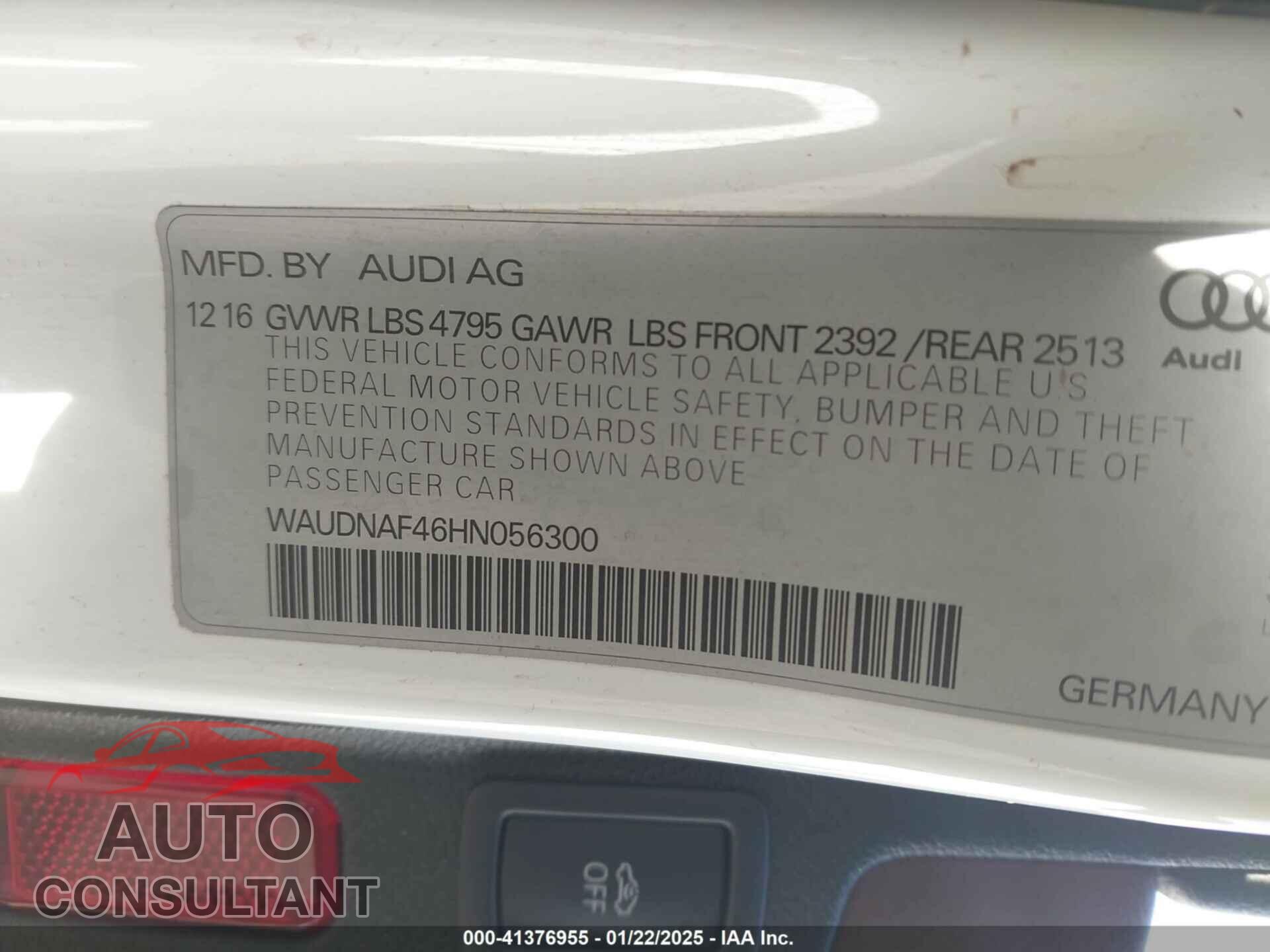 AUDI A4 2017 - WAUDNAF46HN056300