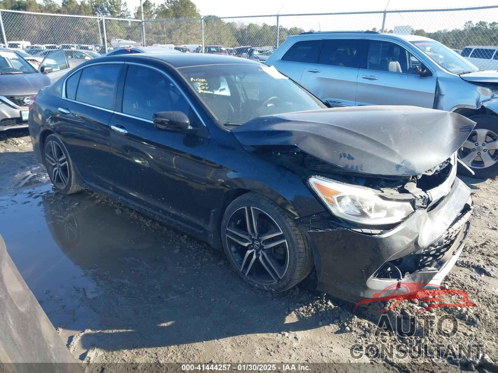 HONDA ACCORD 2017 - 1HGCR2F58HA259473