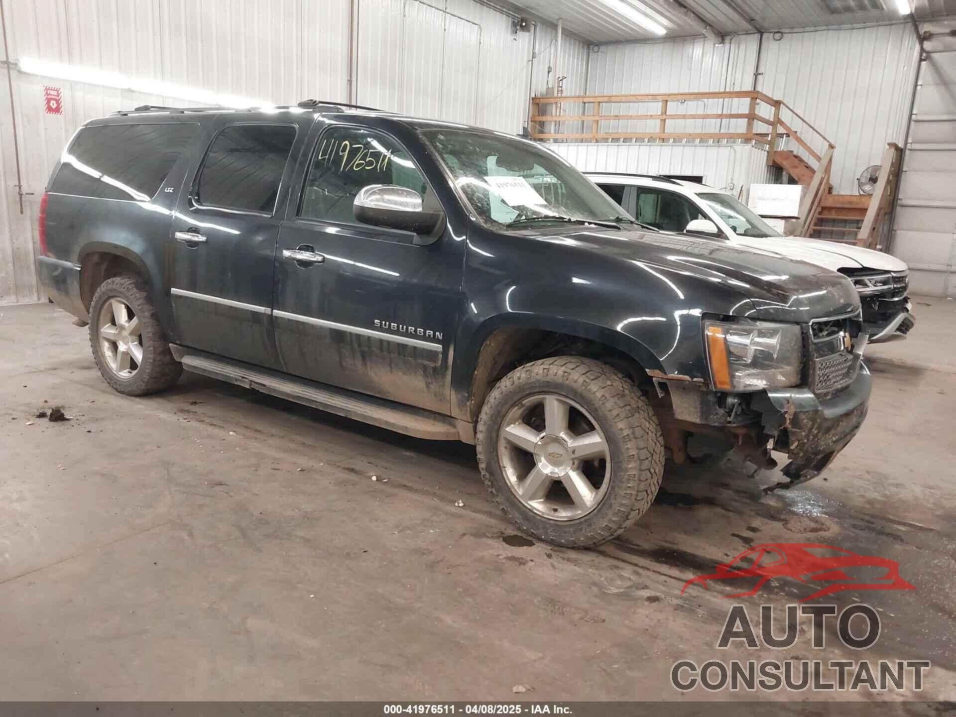 CHEVROLET SUBURBAN 1500 2012 - 1GNSKKE78CR239310