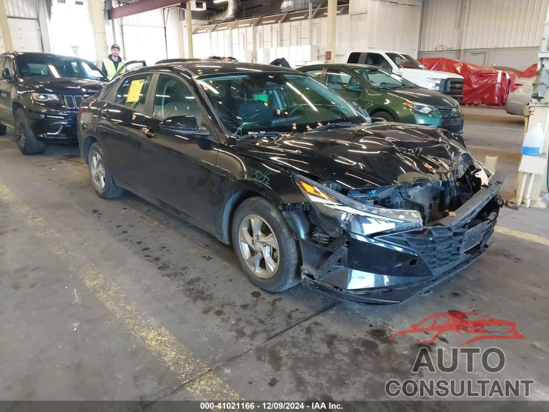 HYUNDAI ELANTRA 2021 - KMHLL4AG8MU138015