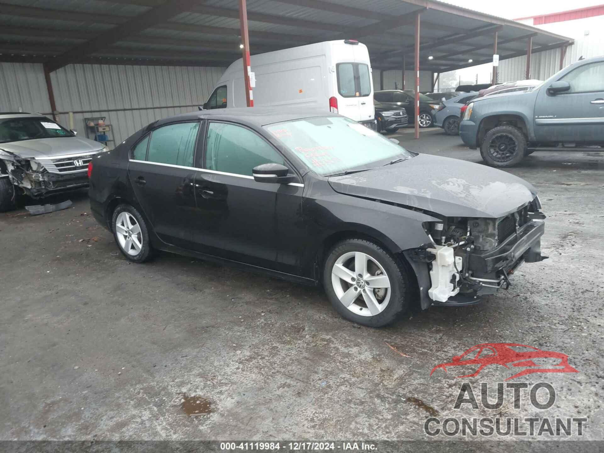VOLKSWAGEN JETTA 2013 - 3VWLL7AJ5DM259541