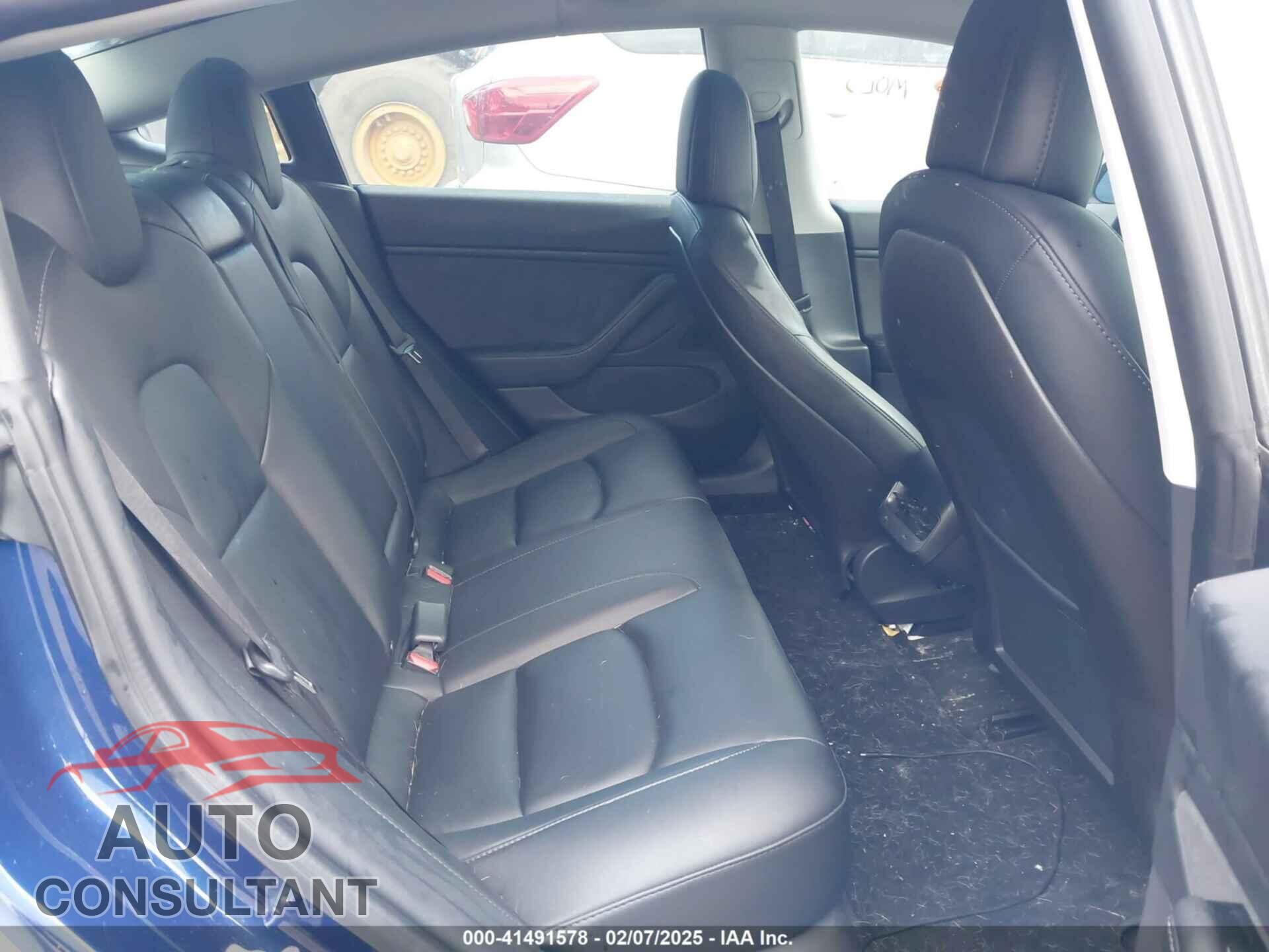 TESLA MODEL 3 2020 - 5YJ3E1ECXLF647079