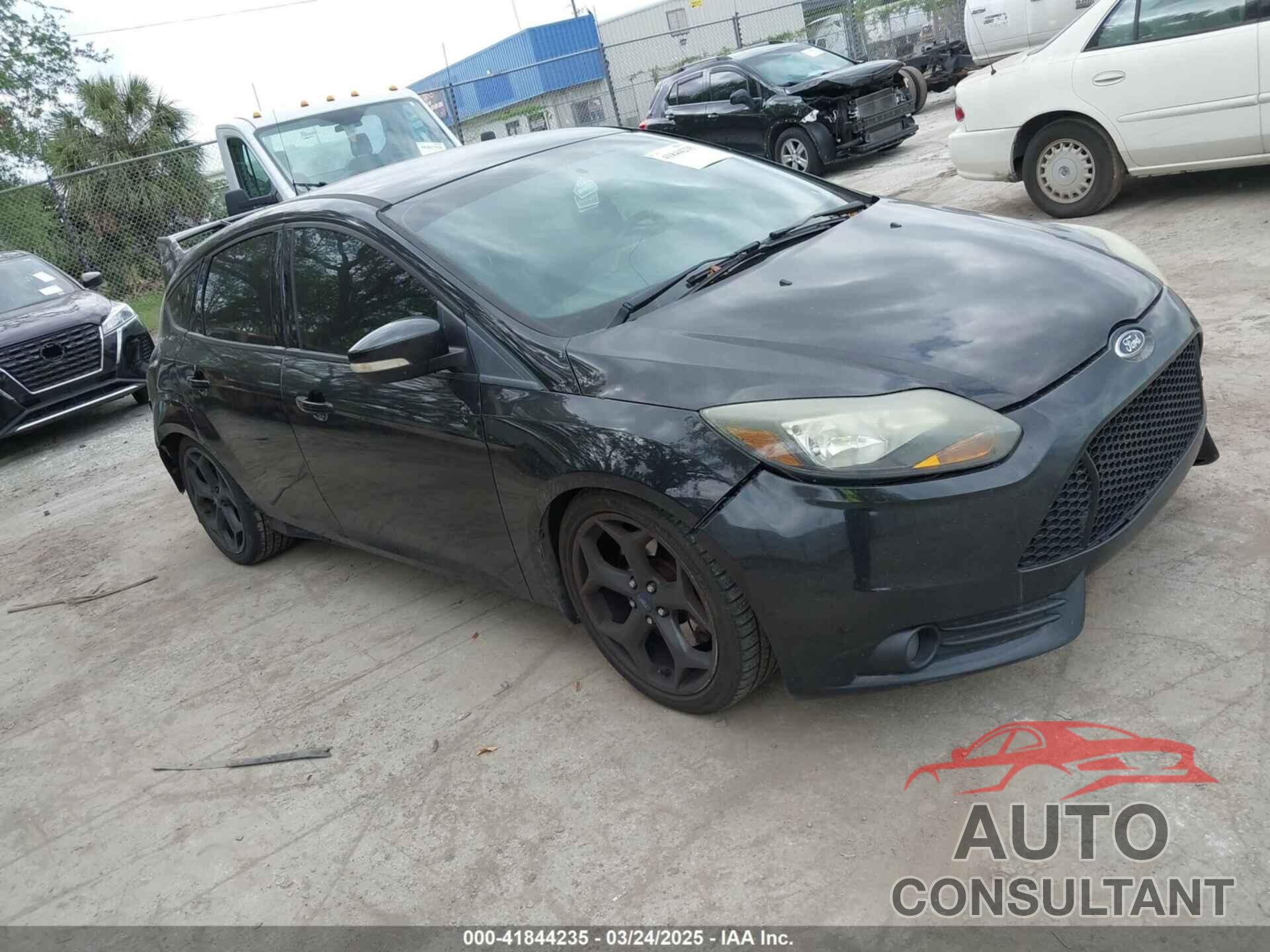 FORD FOCUS ST 2013 - 1FADP3L99DL364565