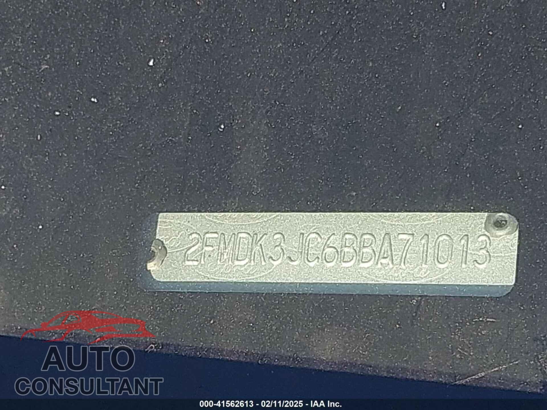 FORD EDGE 2011 - 2FMDK3JC6BBA71013
