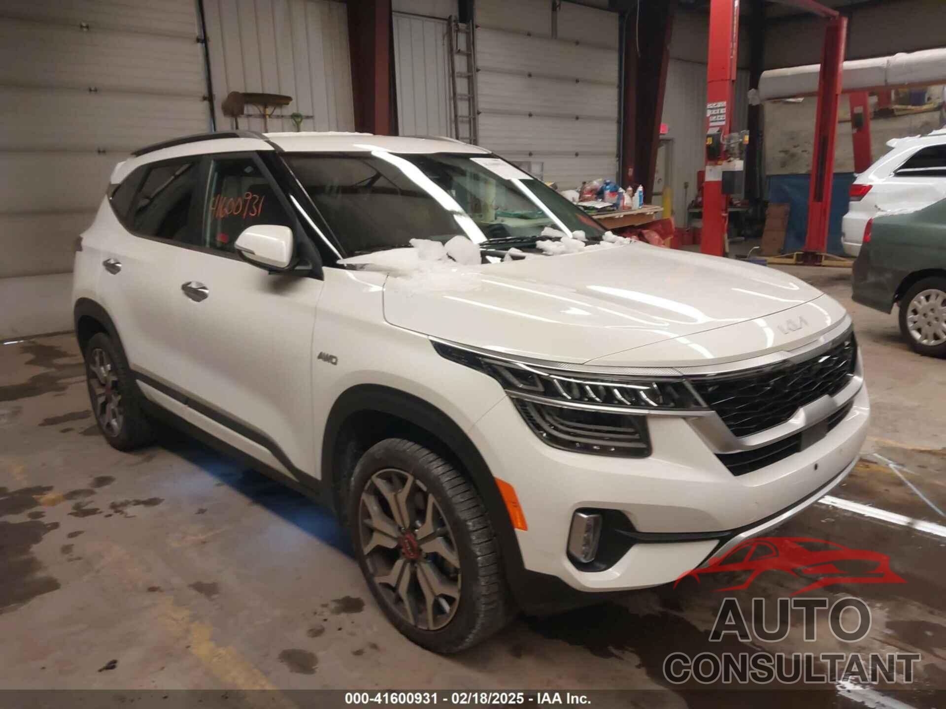 KIA SELTOS 2022 - KNDETCA21N7280072