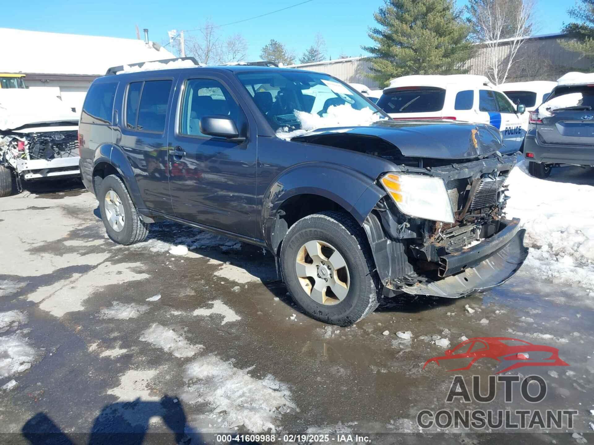 NISSAN PATHFINDER 2011 - 5N1AR1NB6BC615420