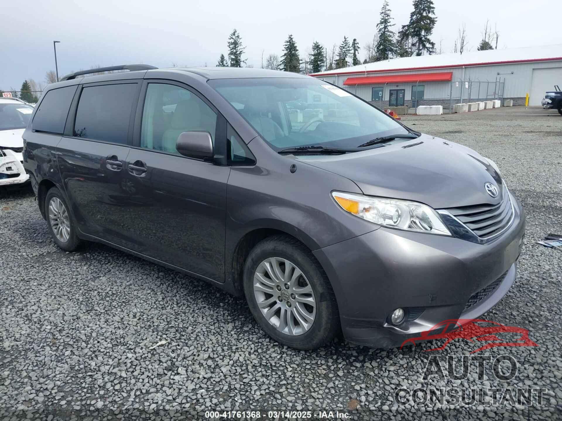 TOYOTA SIENNA 2013 - 5TDYK3DC5DS315673