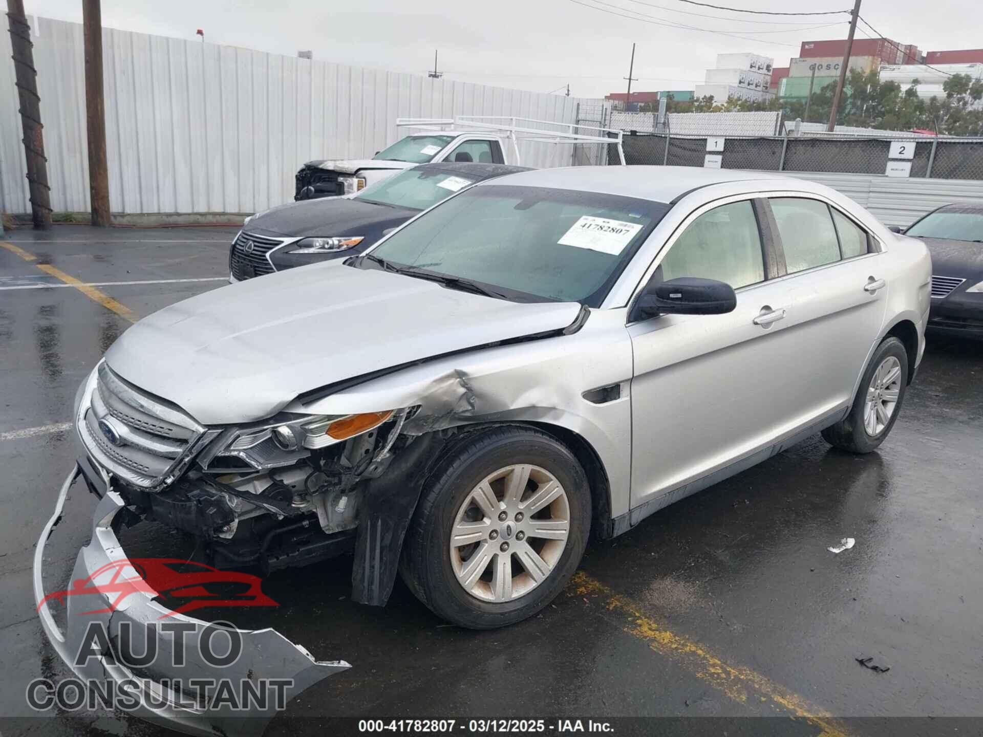 FORD TAURUS 2011 - 1FAHP2DW5BG161744