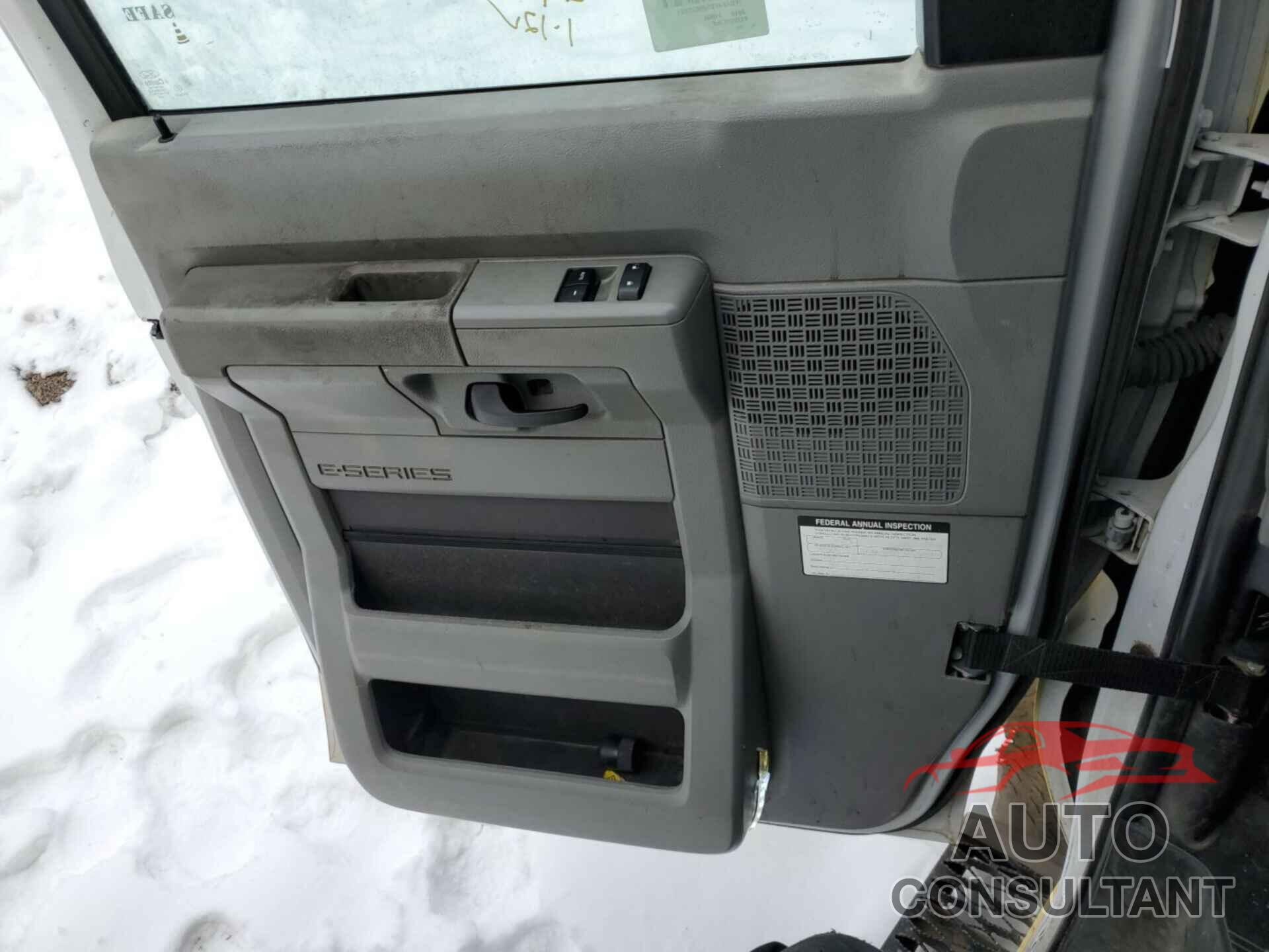 FORD E-450 CUTAWAY 2018 - 1FDXE4FS5JDC25021