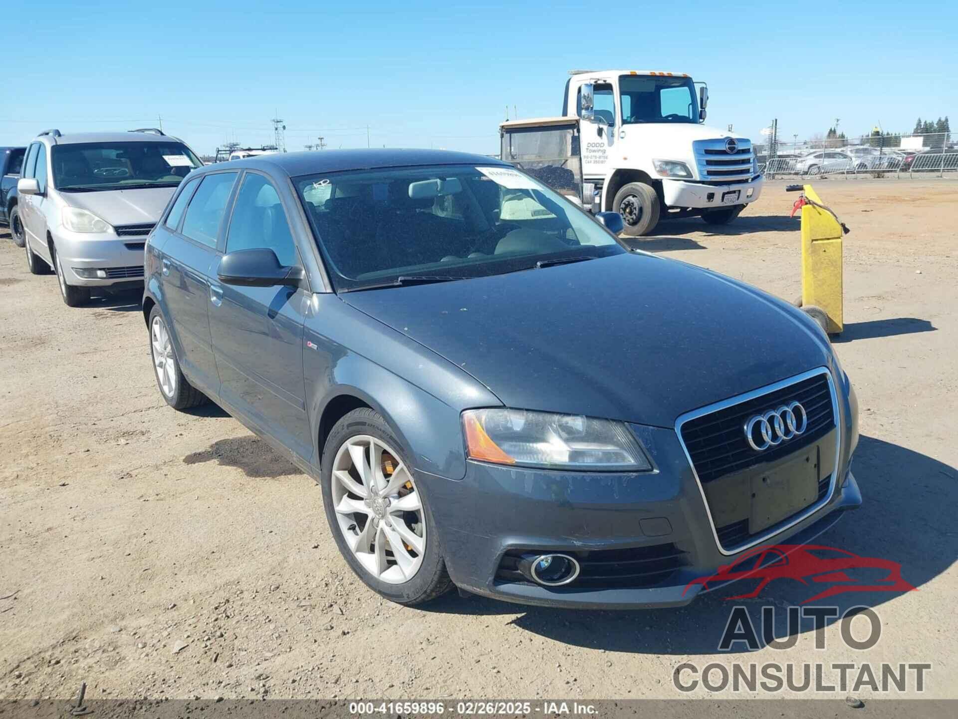 AUDI A3 2011 - WAUBEAFM8BA130872