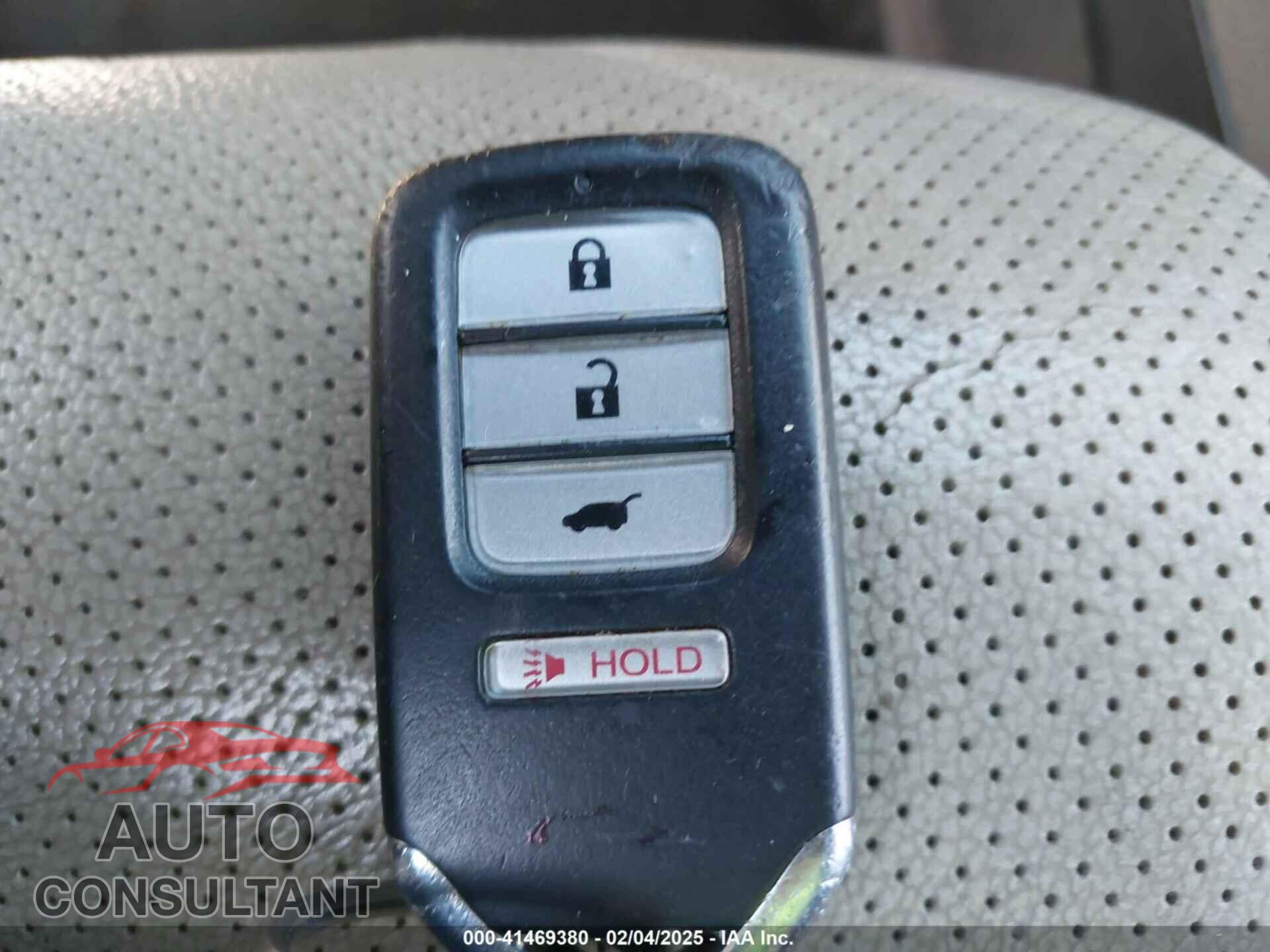 HONDA CR-V 2015 - 5J6RM4H70FL004202