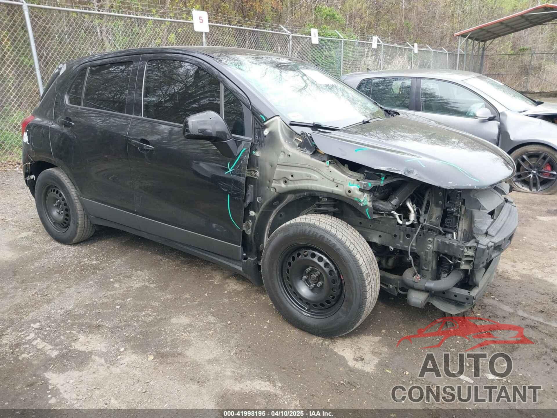 CHEVROLET TRAX 2018 - 3GNCJKSB8JL203072