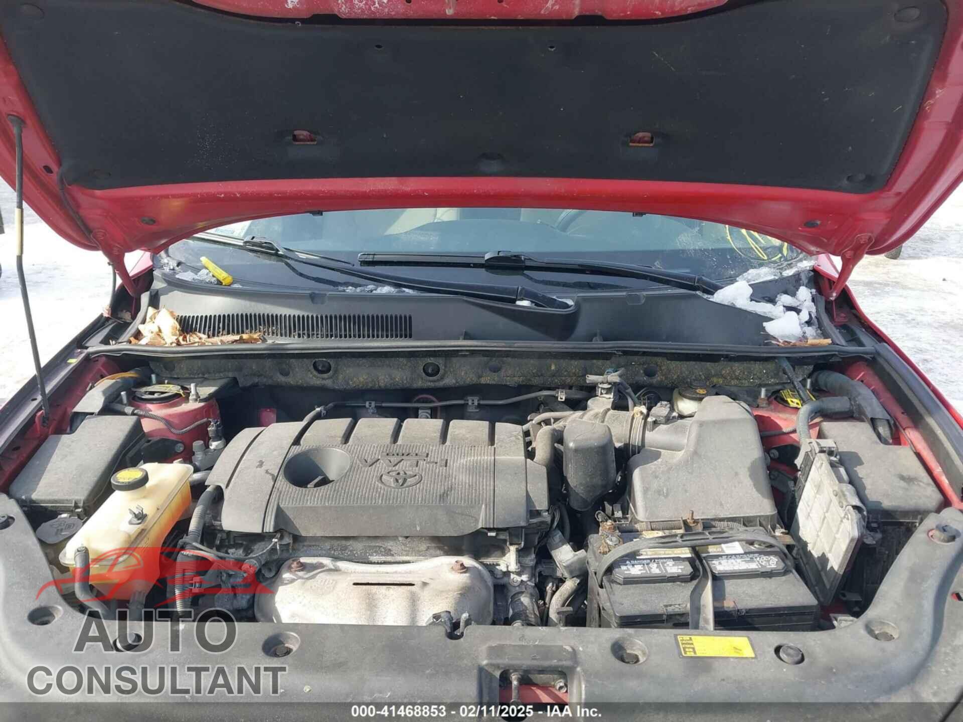 TOYOTA RAV4 2012 - JTMBF4DV2CD043207