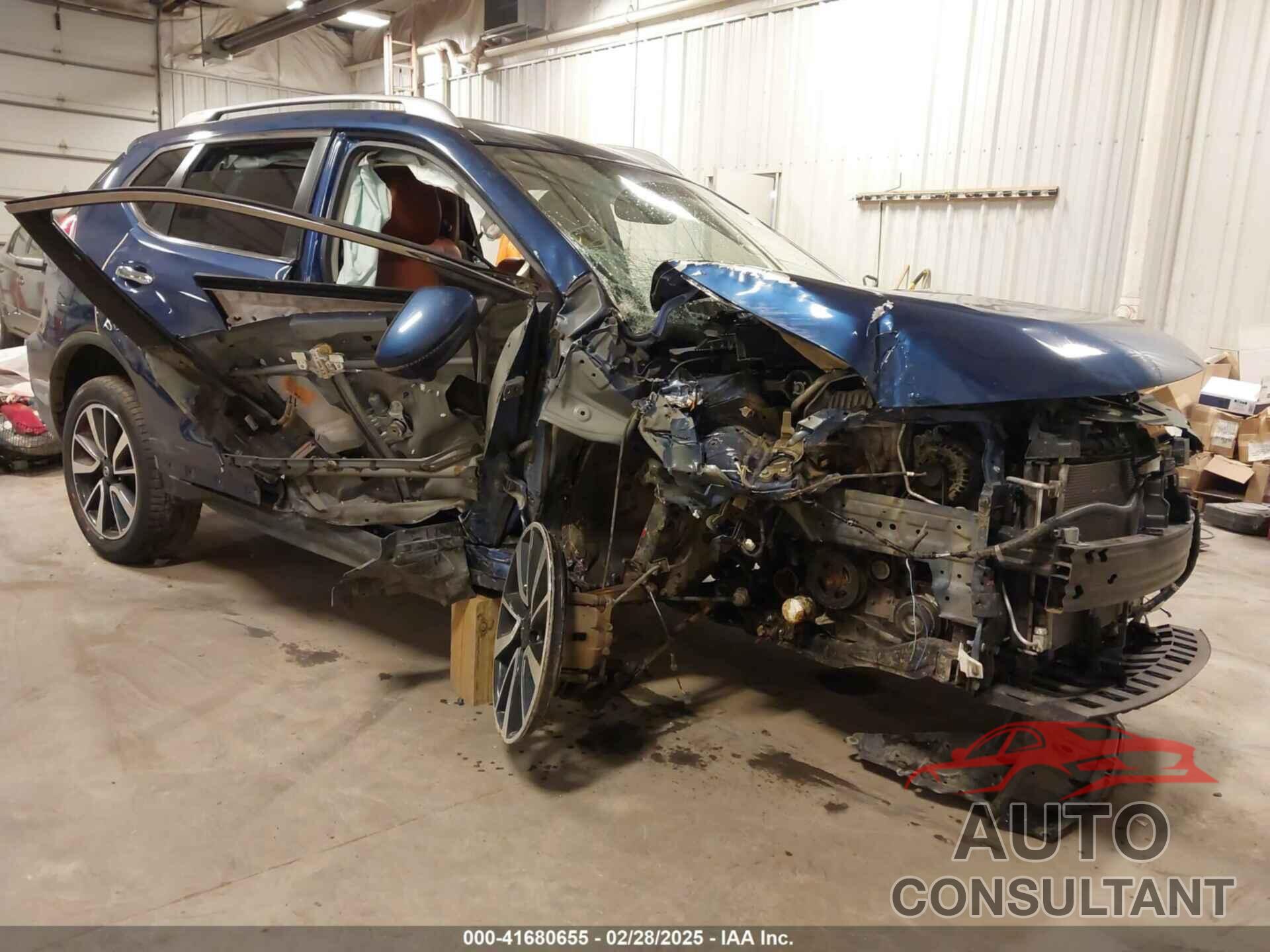 NISSAN ROGUE 2017 - JN8AT2MV5HW005379
