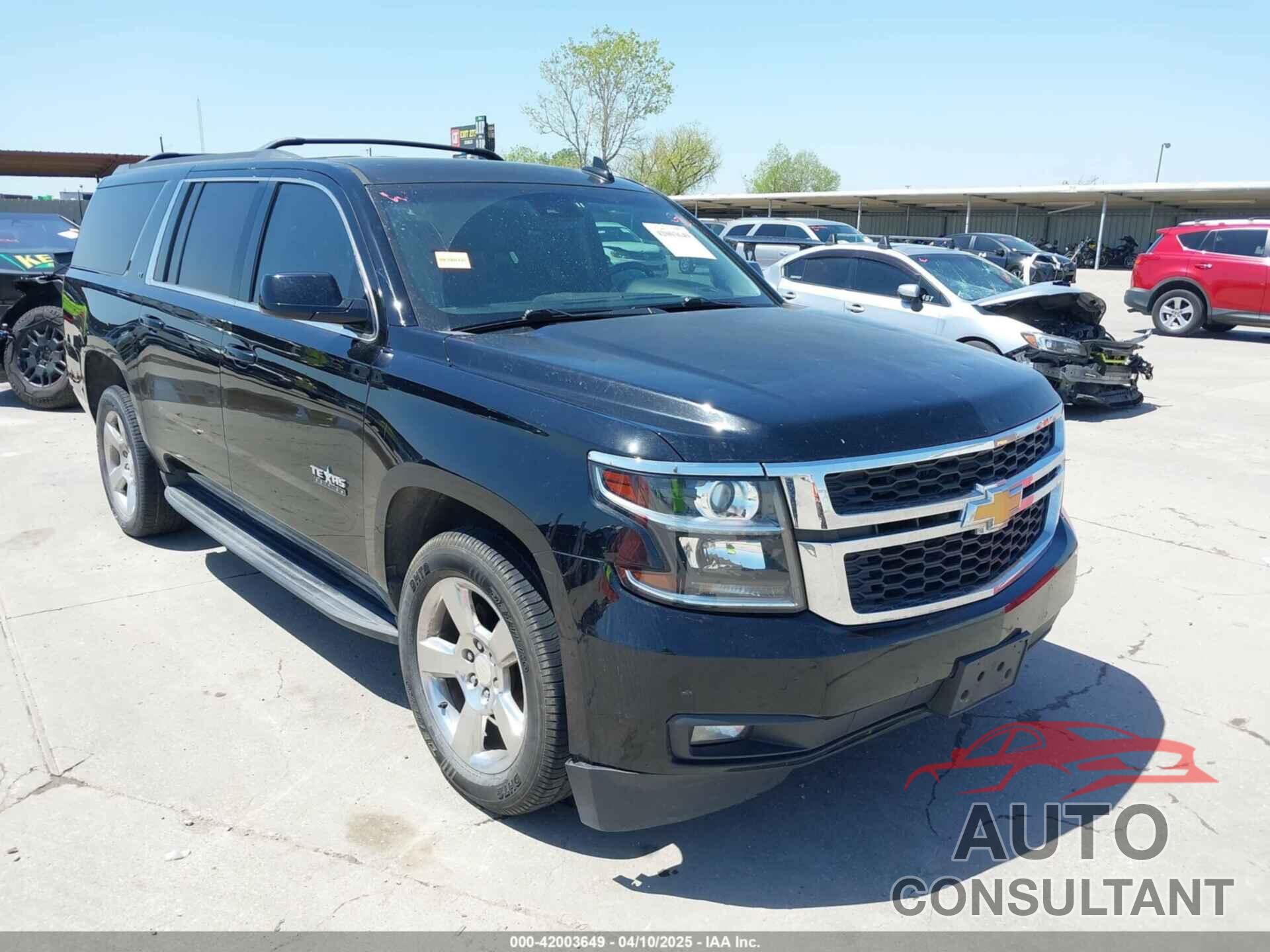 CHEVROLET SUBURBAN 2017 - 1GNSCHKCXHR375060