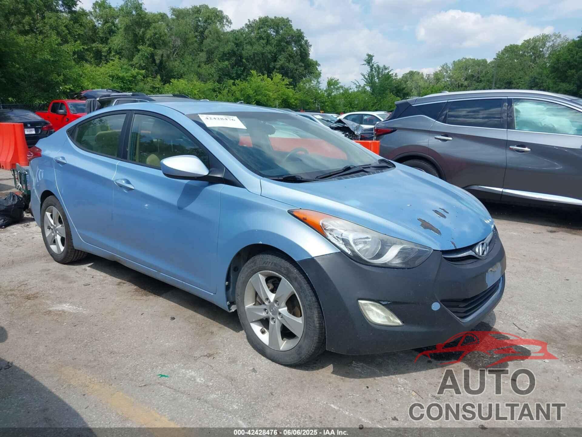 HYUNDAI ELANTRA 2012 - KMHDH4AEXCU311455