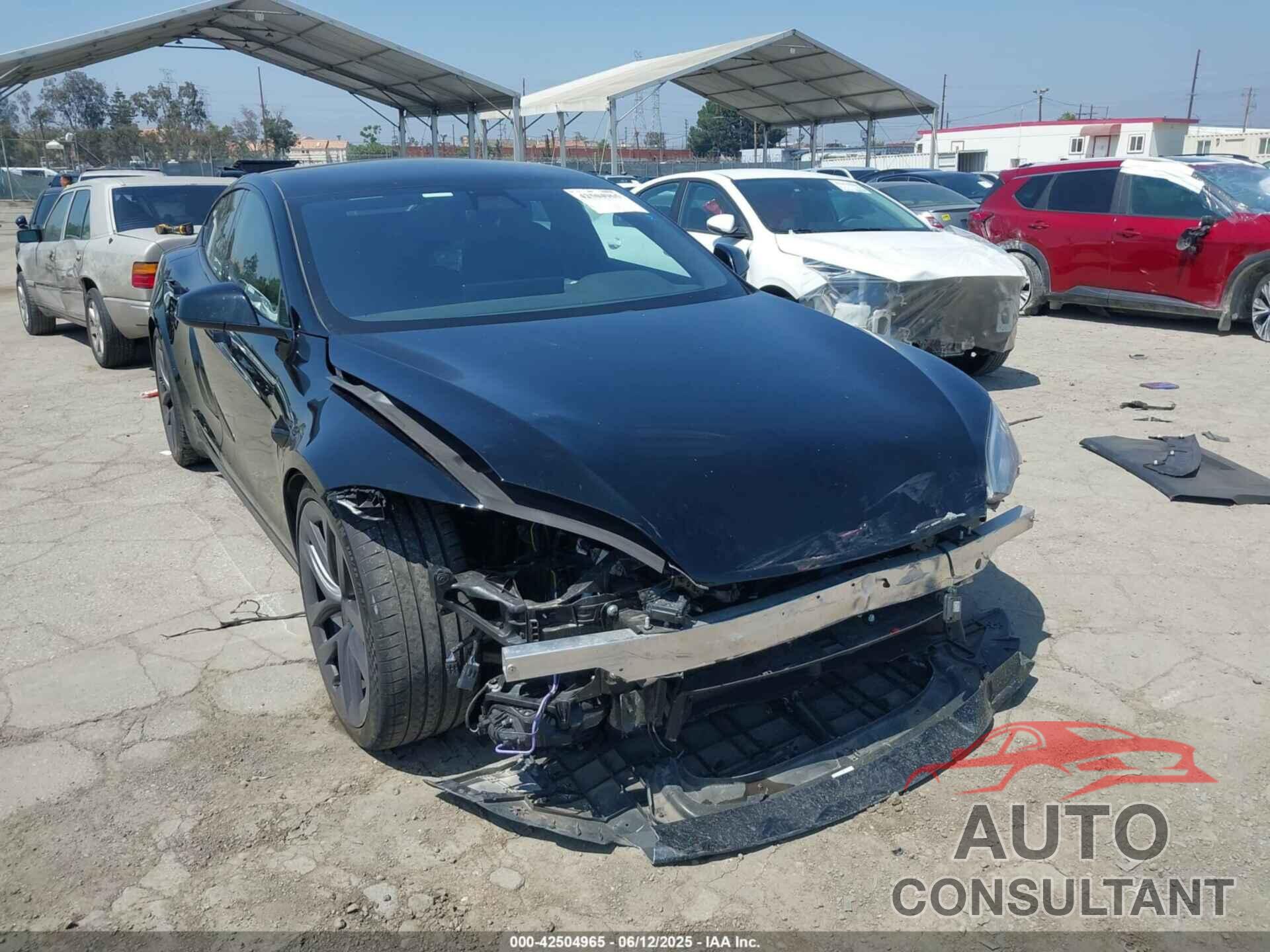 TESLA MODEL S 2022 - 5YJSA1E54NF458973